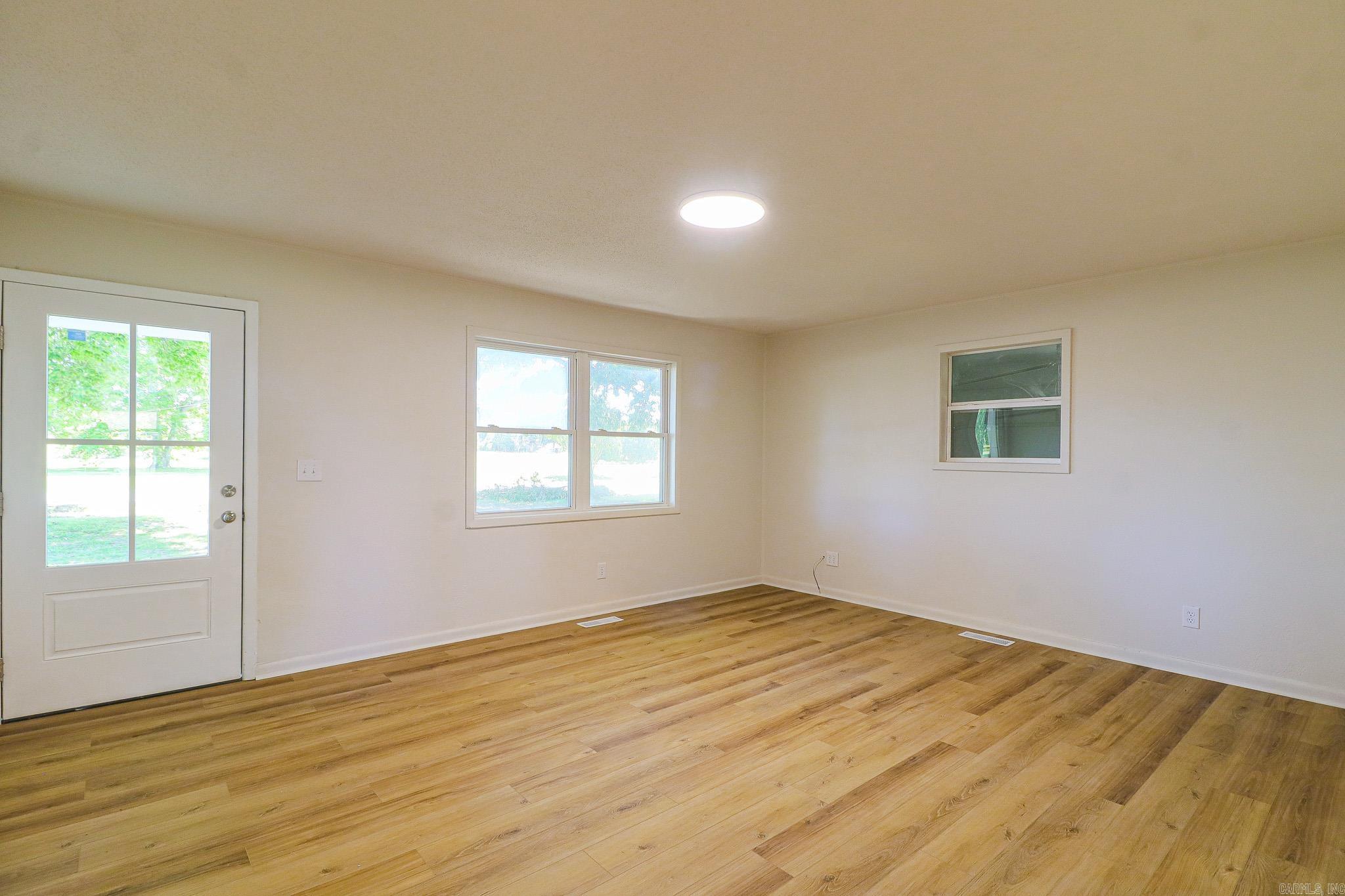 105 Wyatt Property Photo 11