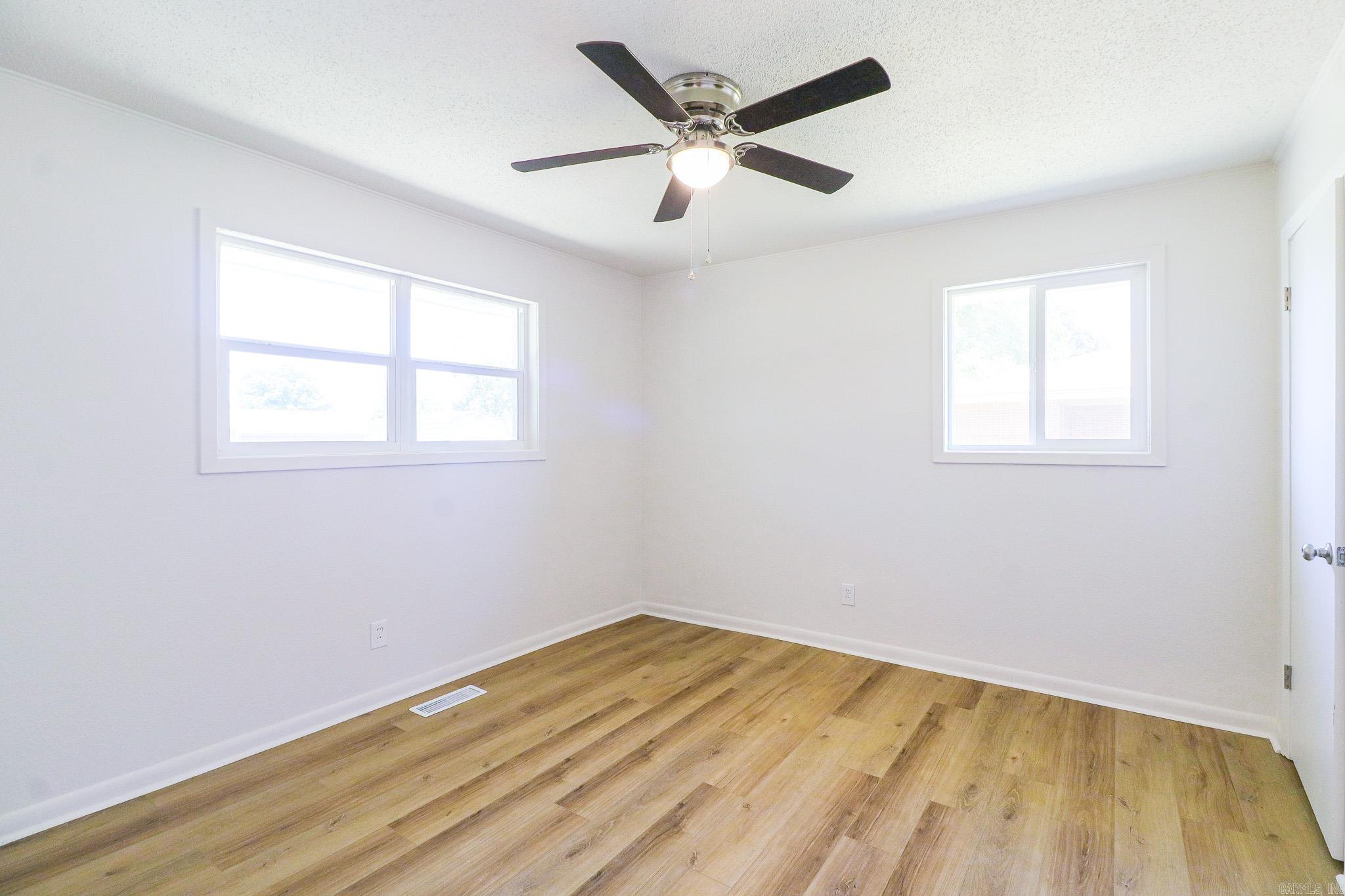 105 Wyatt Property Photo 18