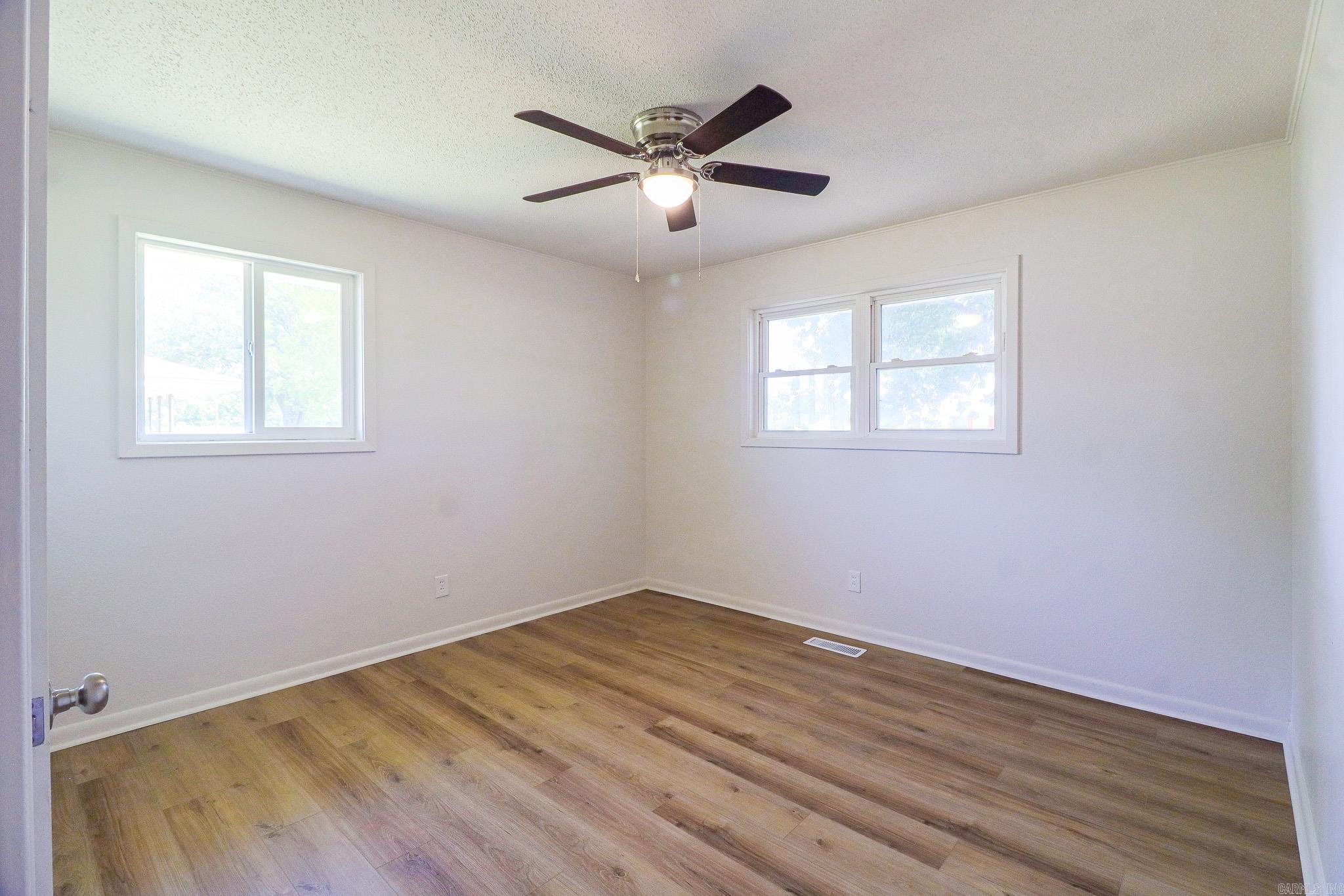 105 Wyatt Property Photo 20