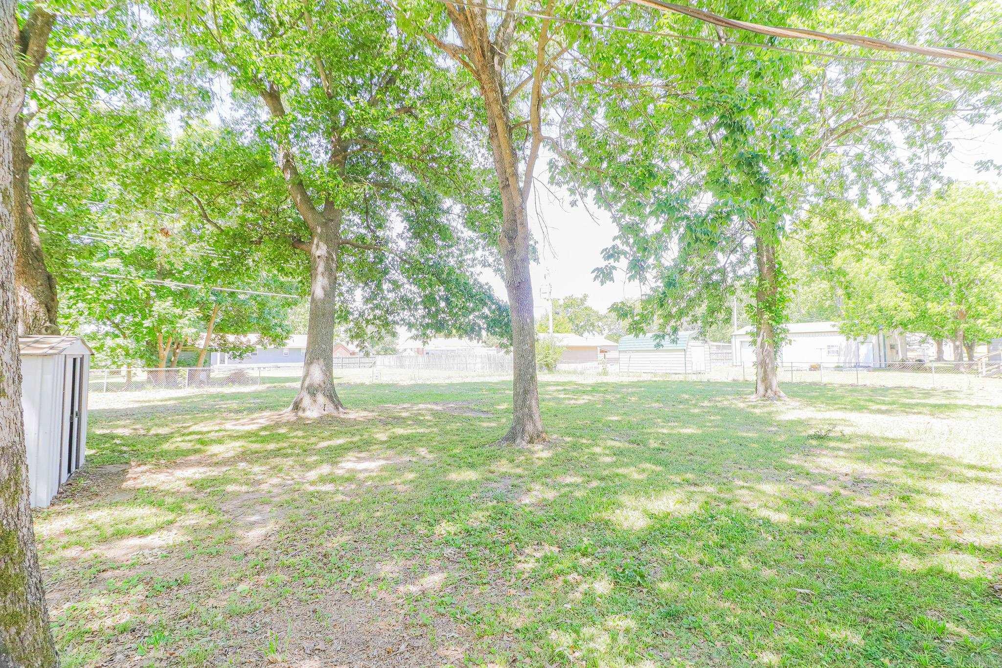 105 Wyatt Property Photo 27
