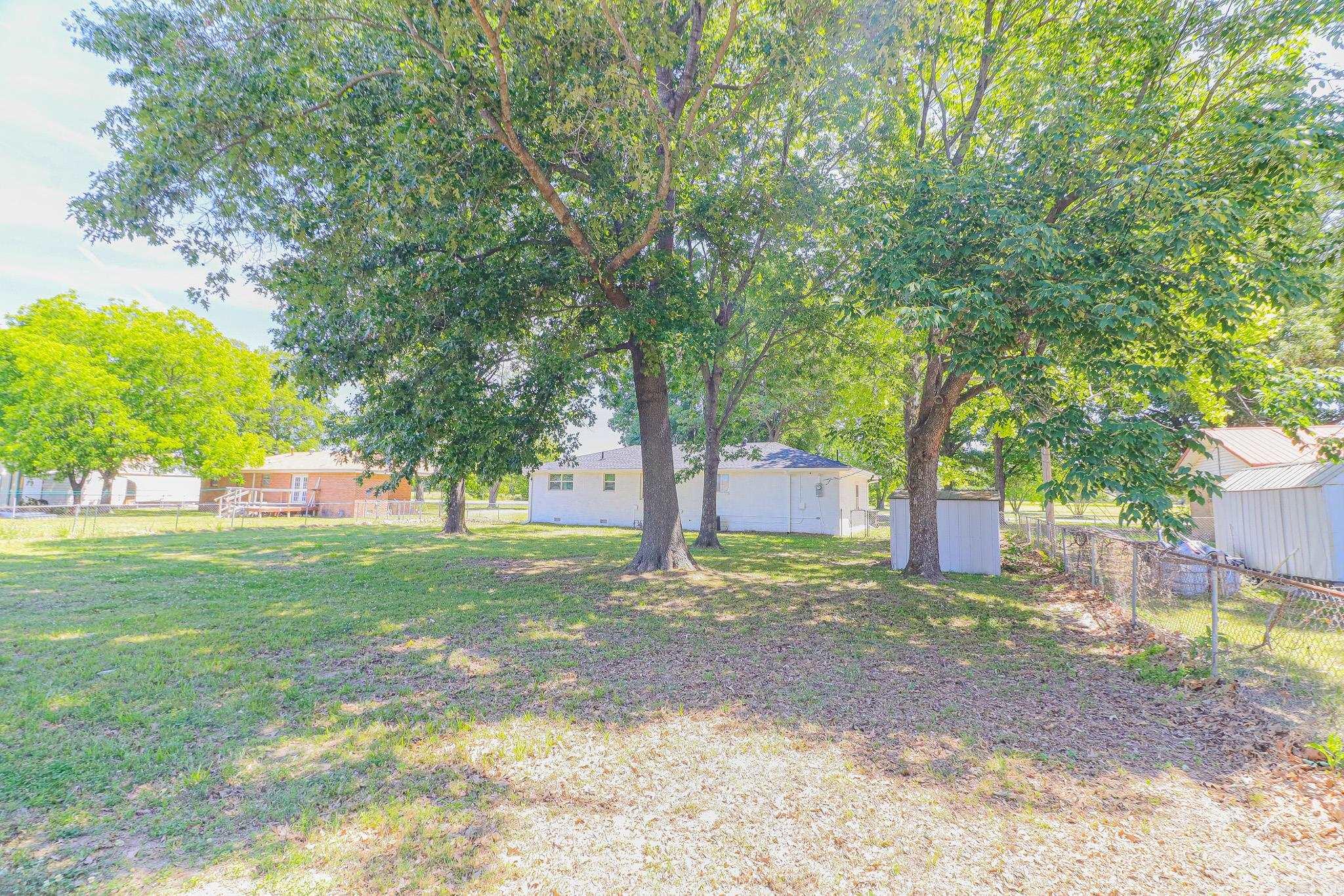 105 Wyatt Property Photo 29