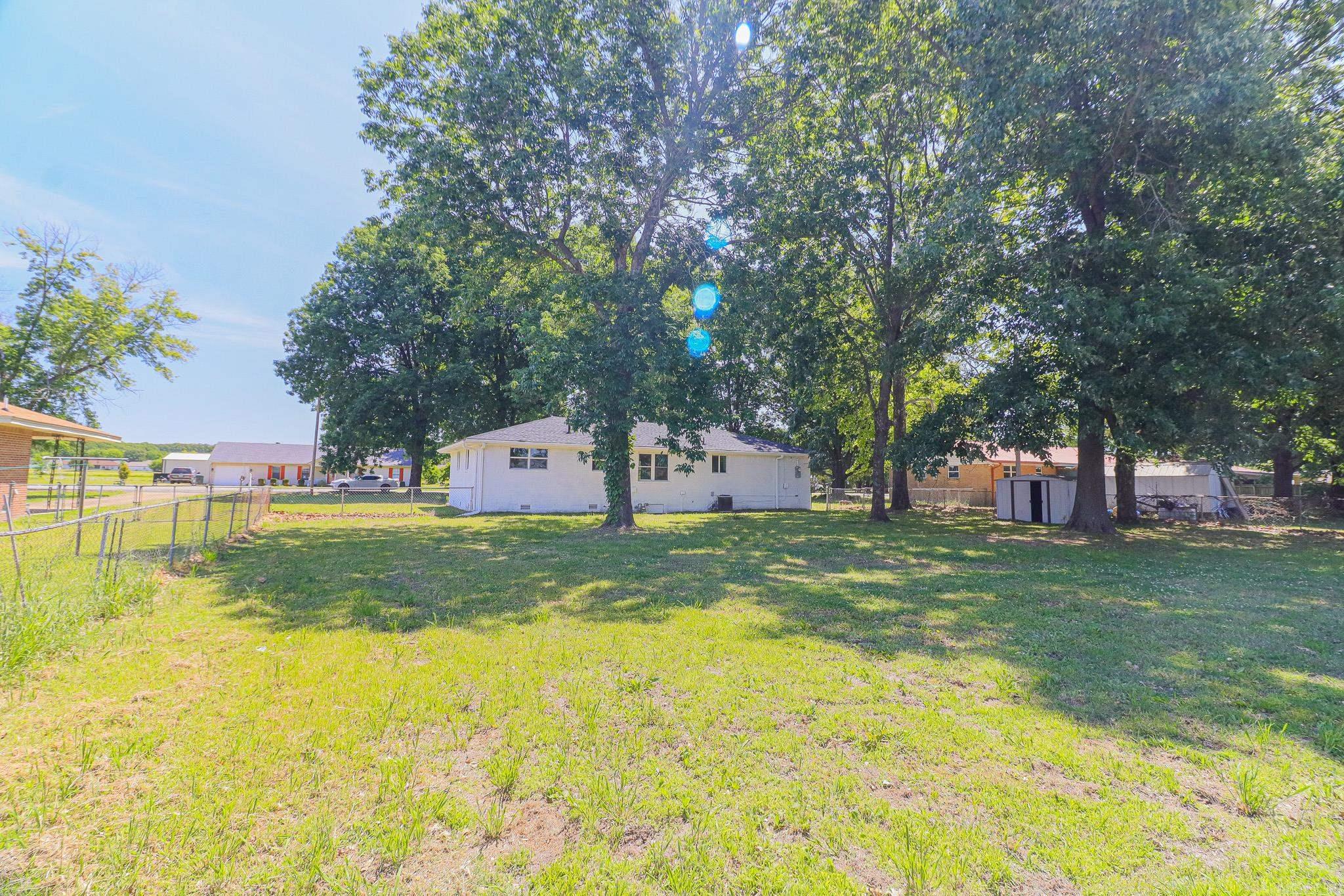 105 Wyatt Property Photo 32