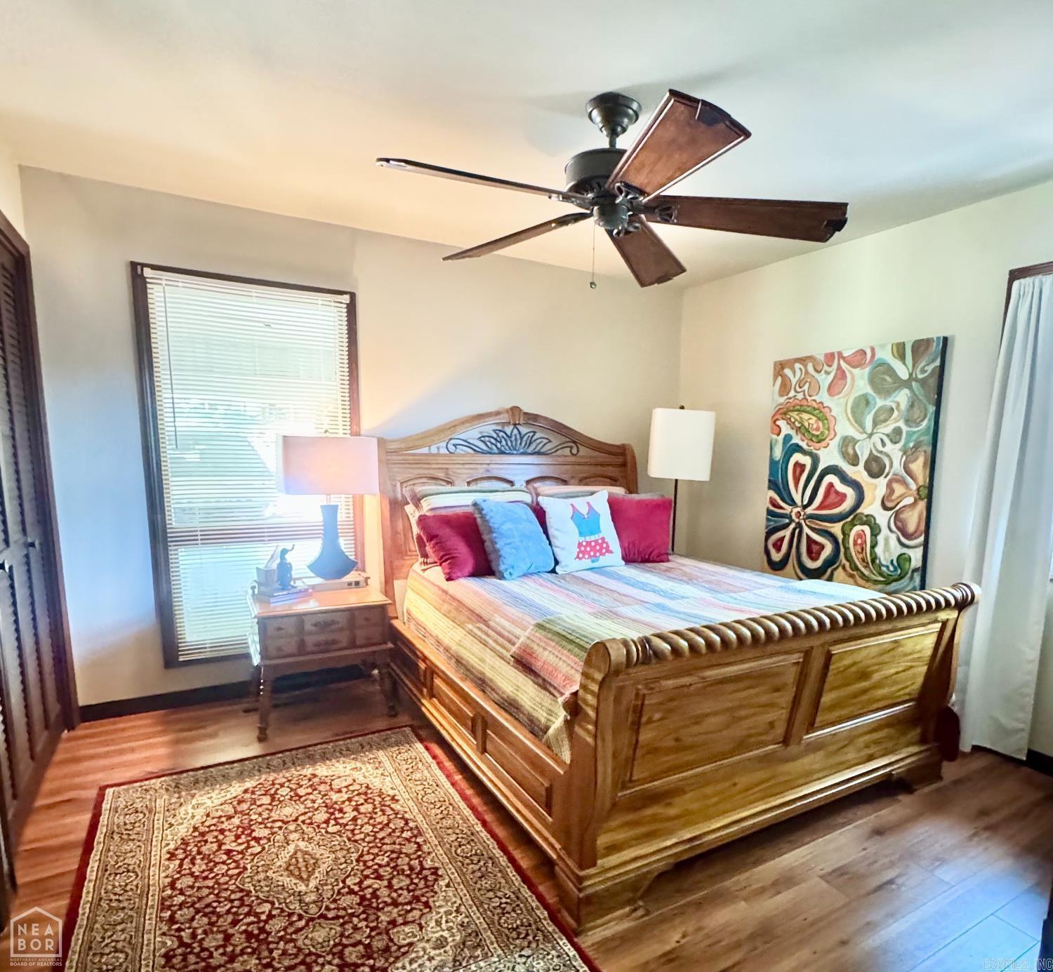 176 E Lakeshore Drive Property Photo 15