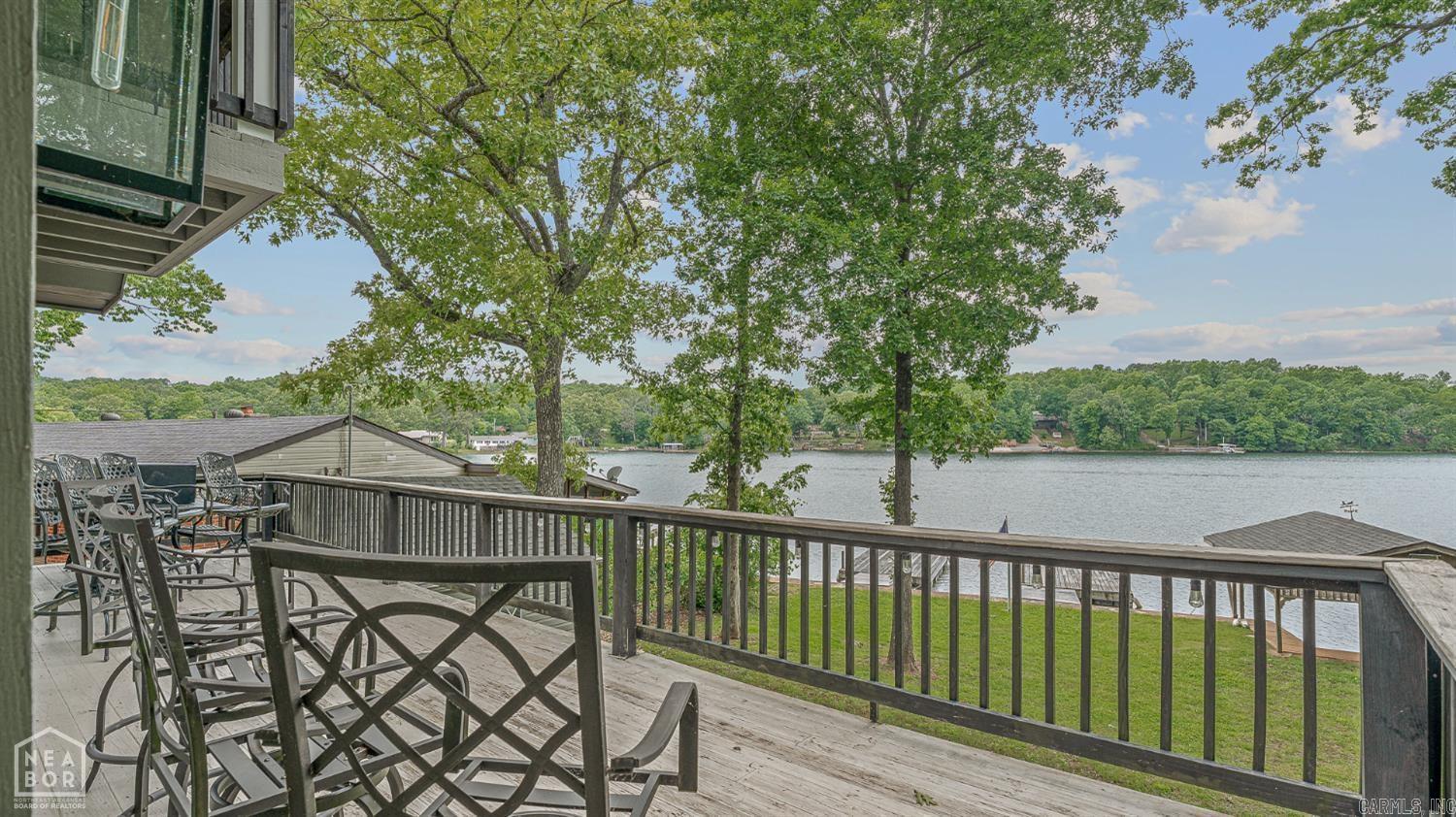 176 E Lakeshore Drive Property Photo 35