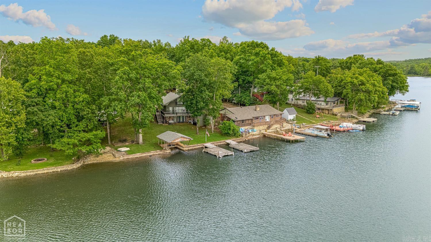 176 E Lakeshore Drive Property Photo 39
