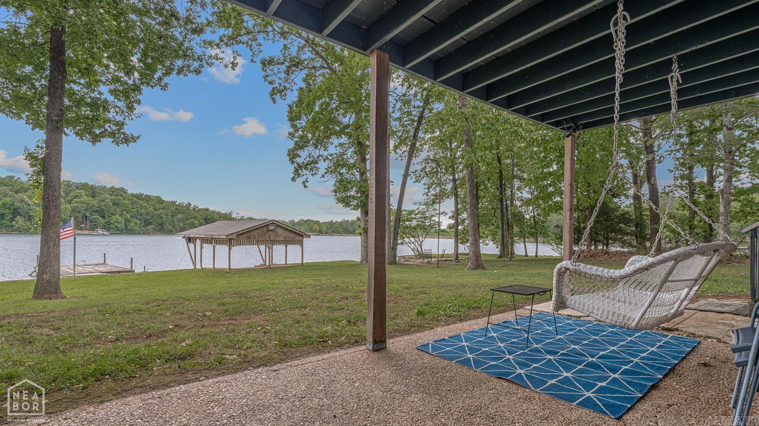 176 E Lakeshore Drive Property Photo 43