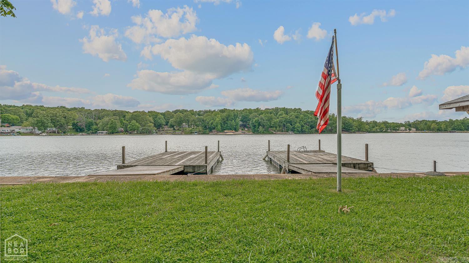 176 E Lakeshore Drive Property Photo 48