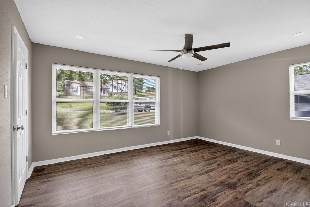 1809 Saratoga Property Photo 13