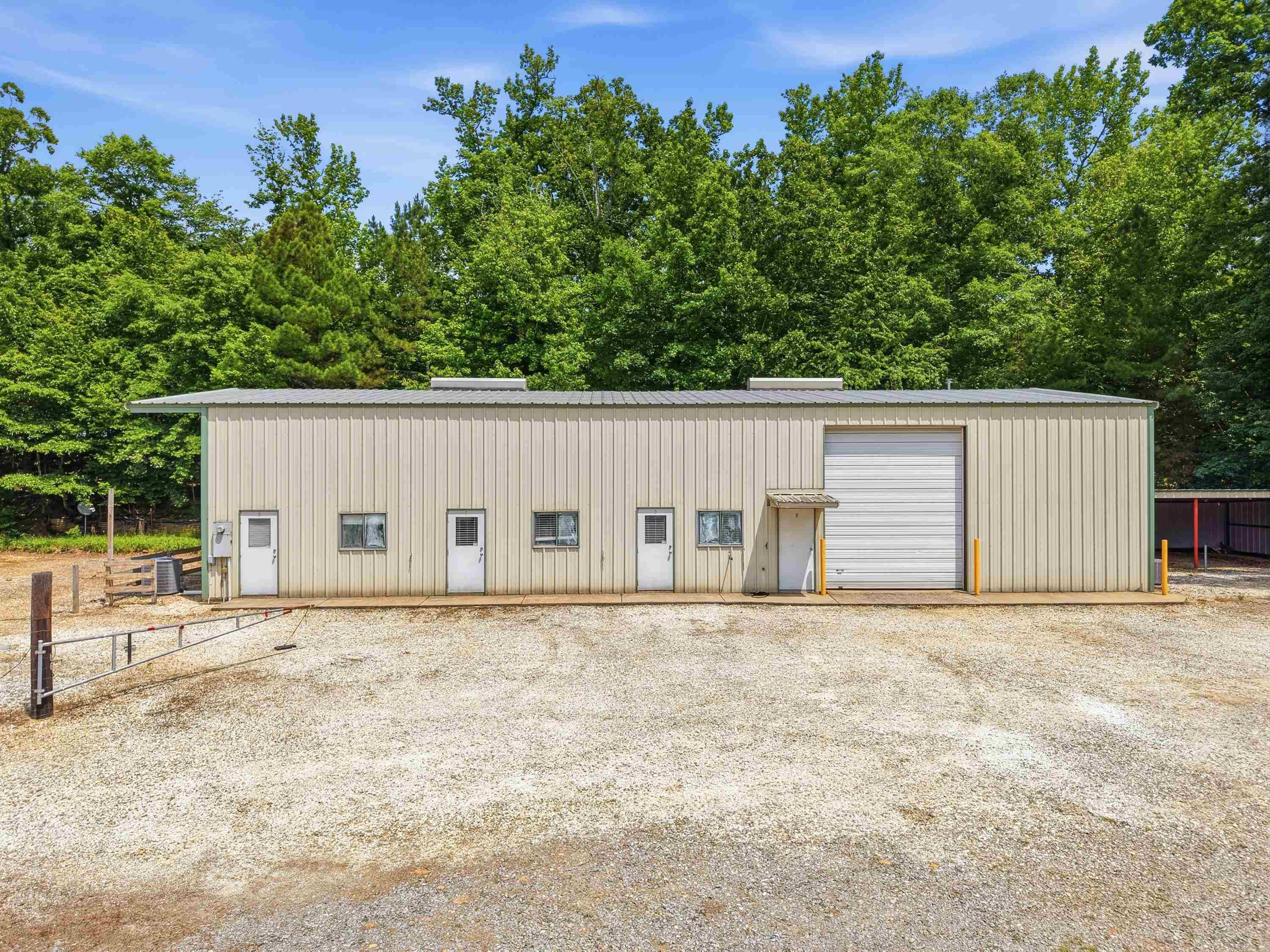 4311 Peeler Bend Road Property Photo 1