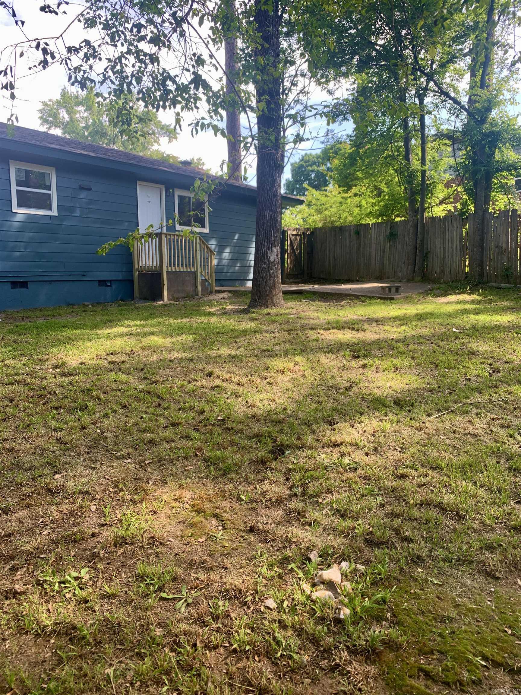 5 Roxbury Drive Property Photo 31