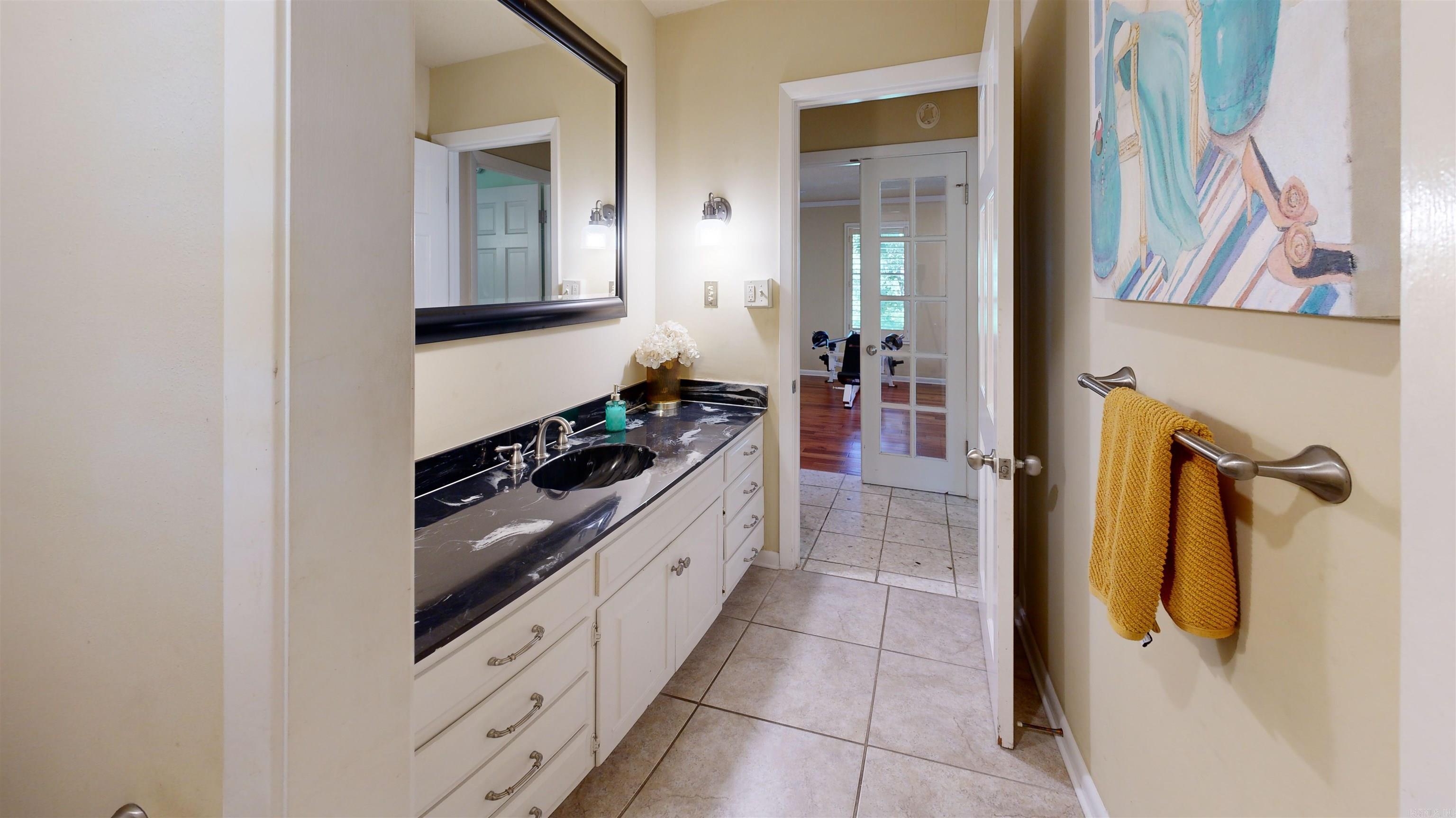 112 Leigh Circle Property Photo 24
