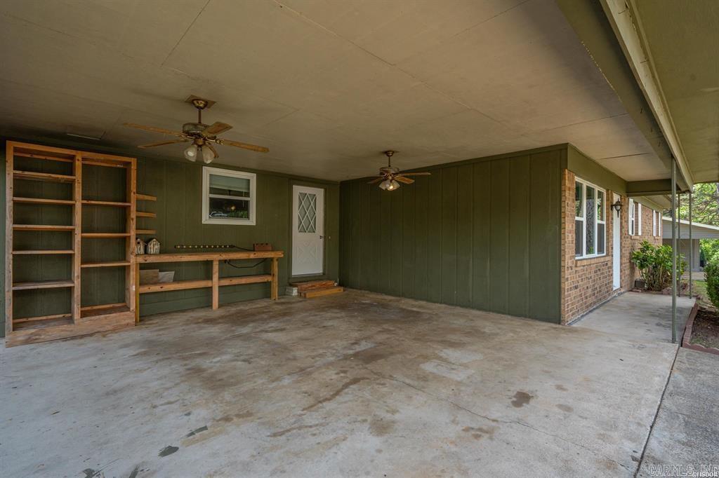 325 Cain Property Photo 4