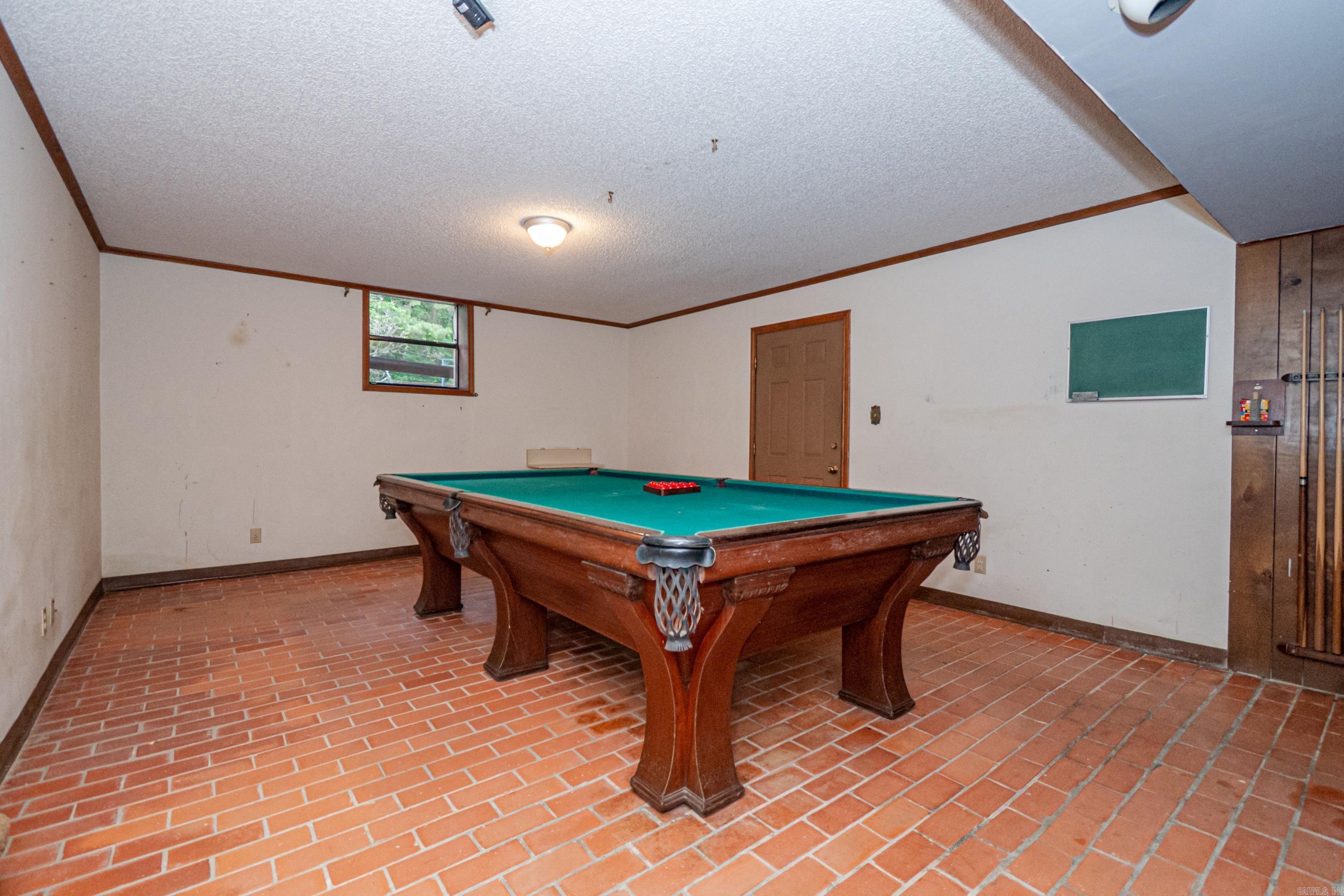 214 Millcreek Dr Property Photo 14