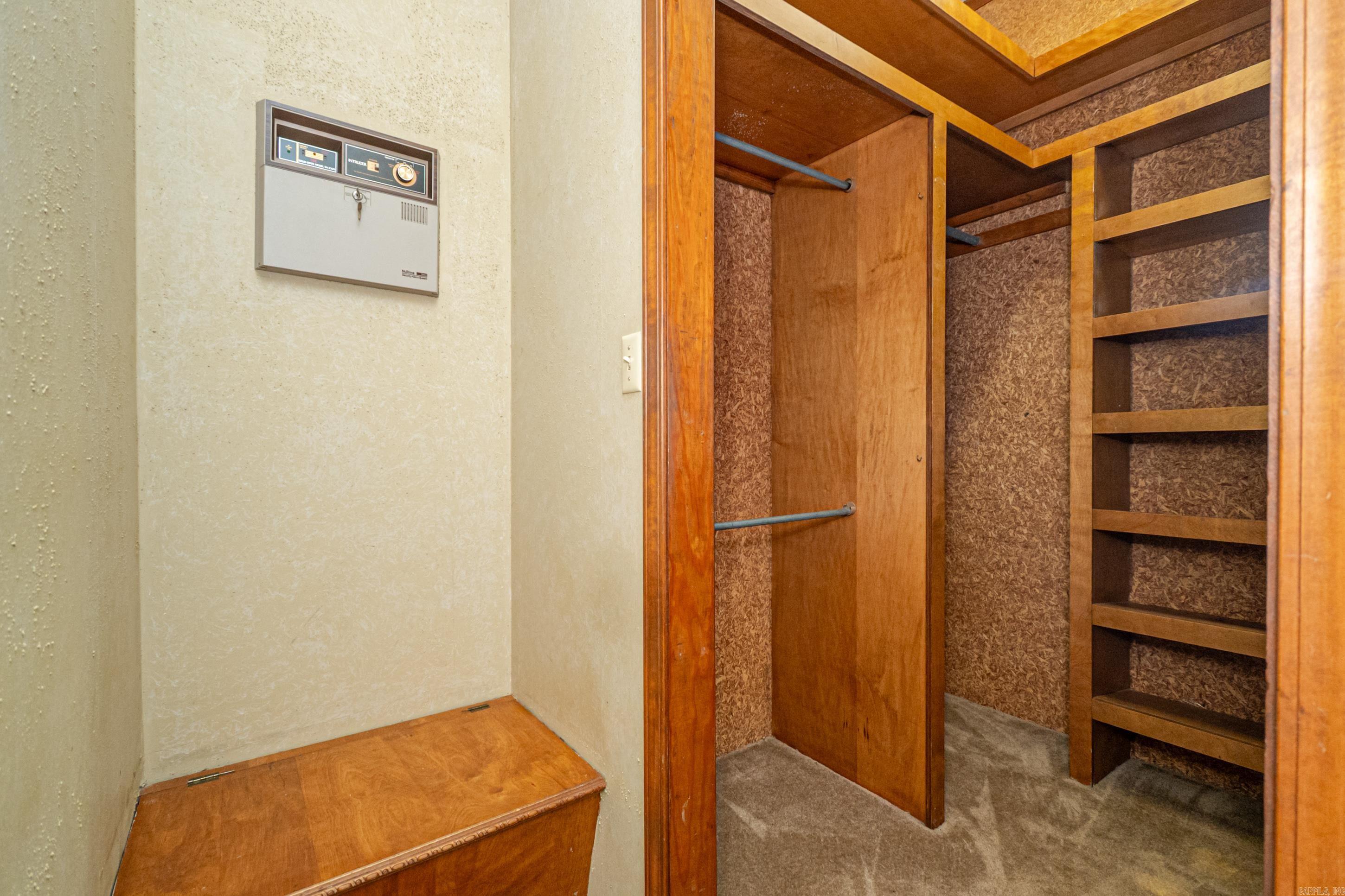 214 Millcreek Dr Property Photo 25