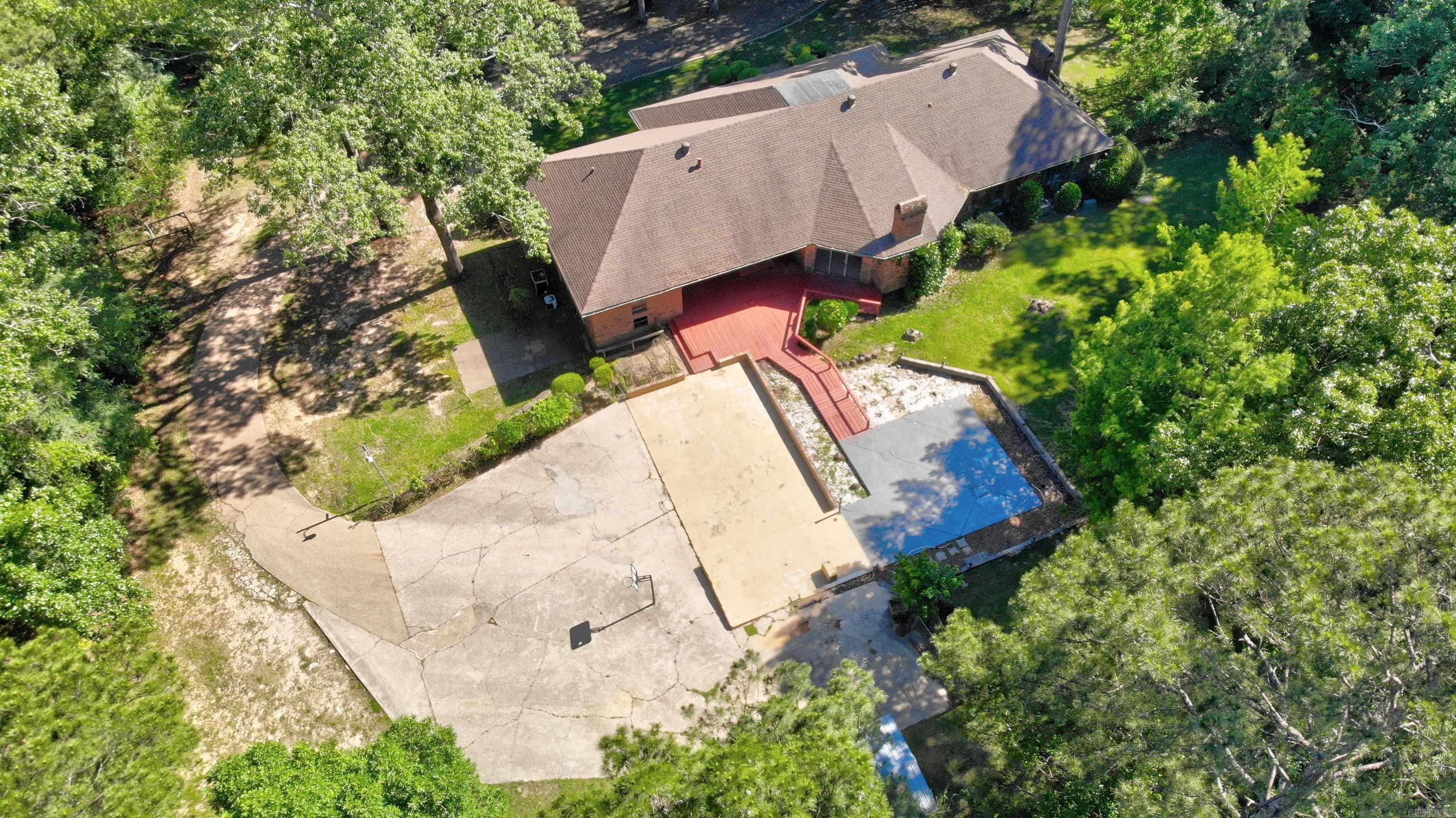 214 Millcreek Dr Property Photo 45