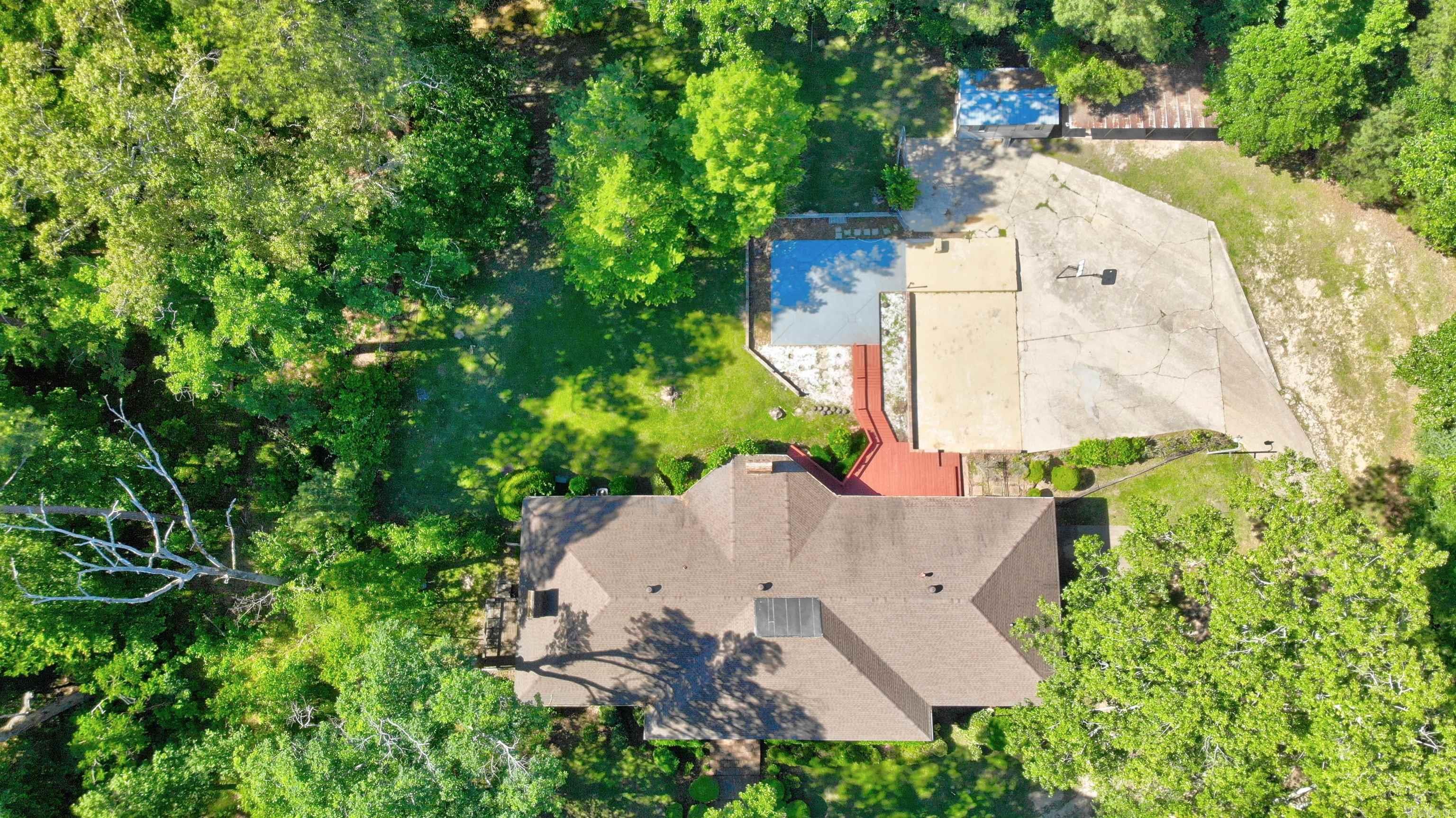 214 Millcreek Dr Property Photo 47