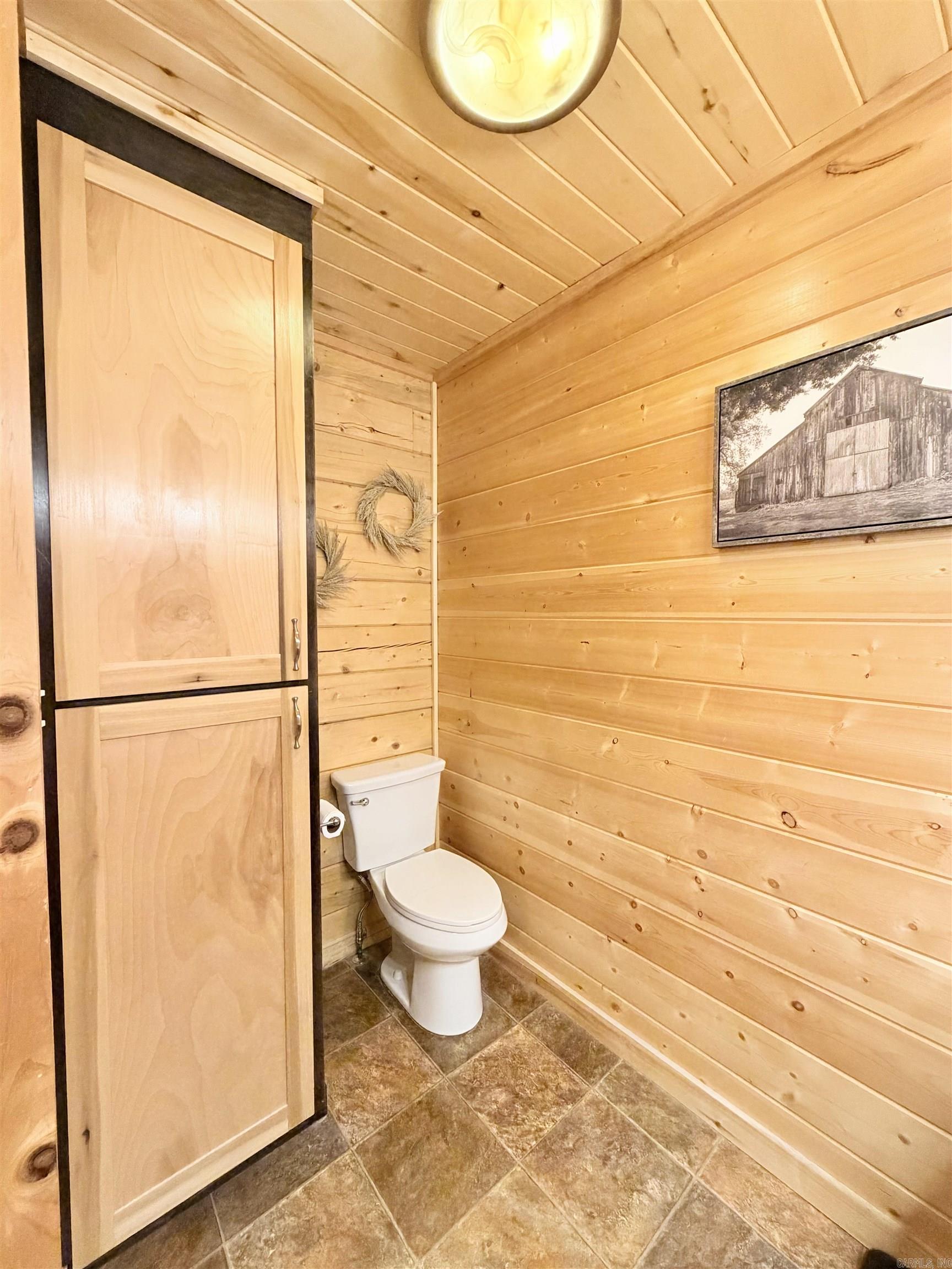 2324 Barkada Rd Property Photo 27