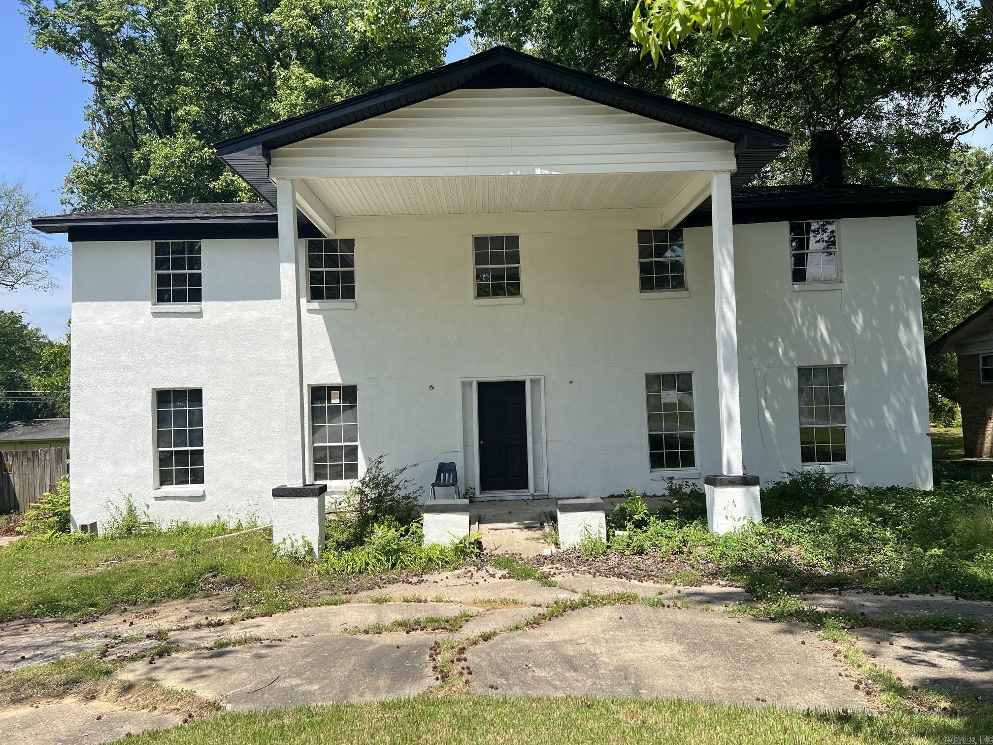 1004 Jeff Davis Property Photo 1