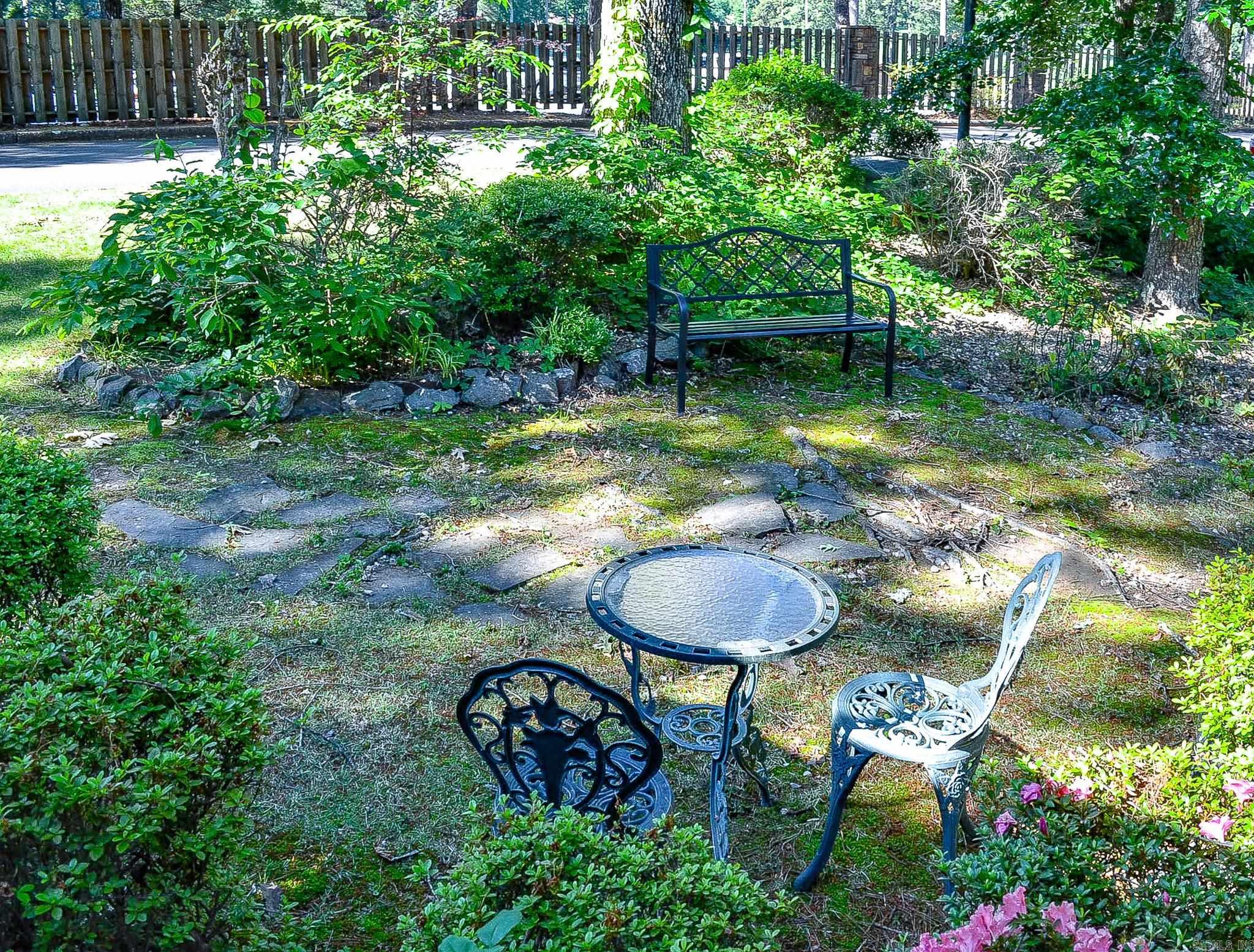5 Emanuel Lane Property Photo 5