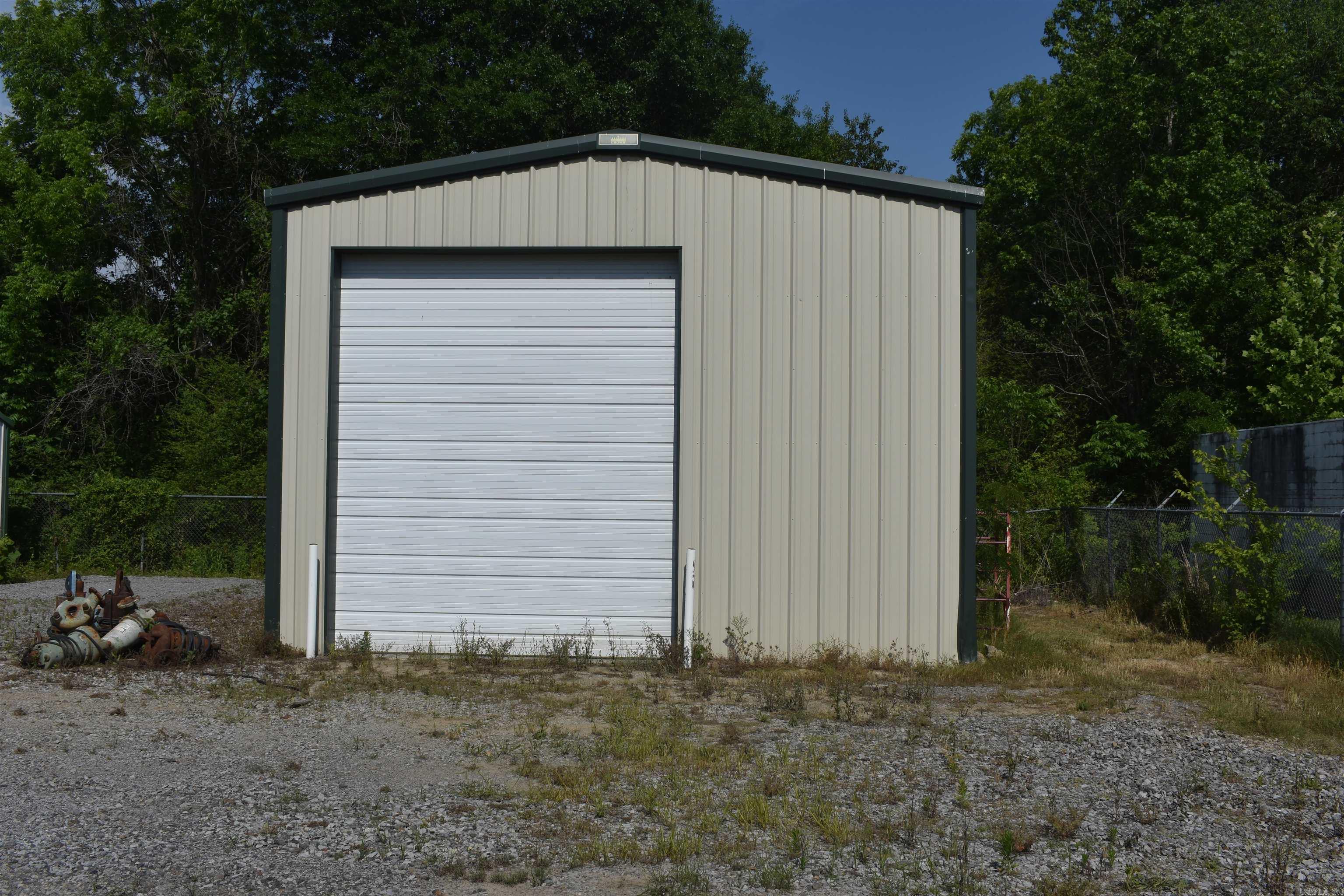 123 Riley Avenue Property Photo 4