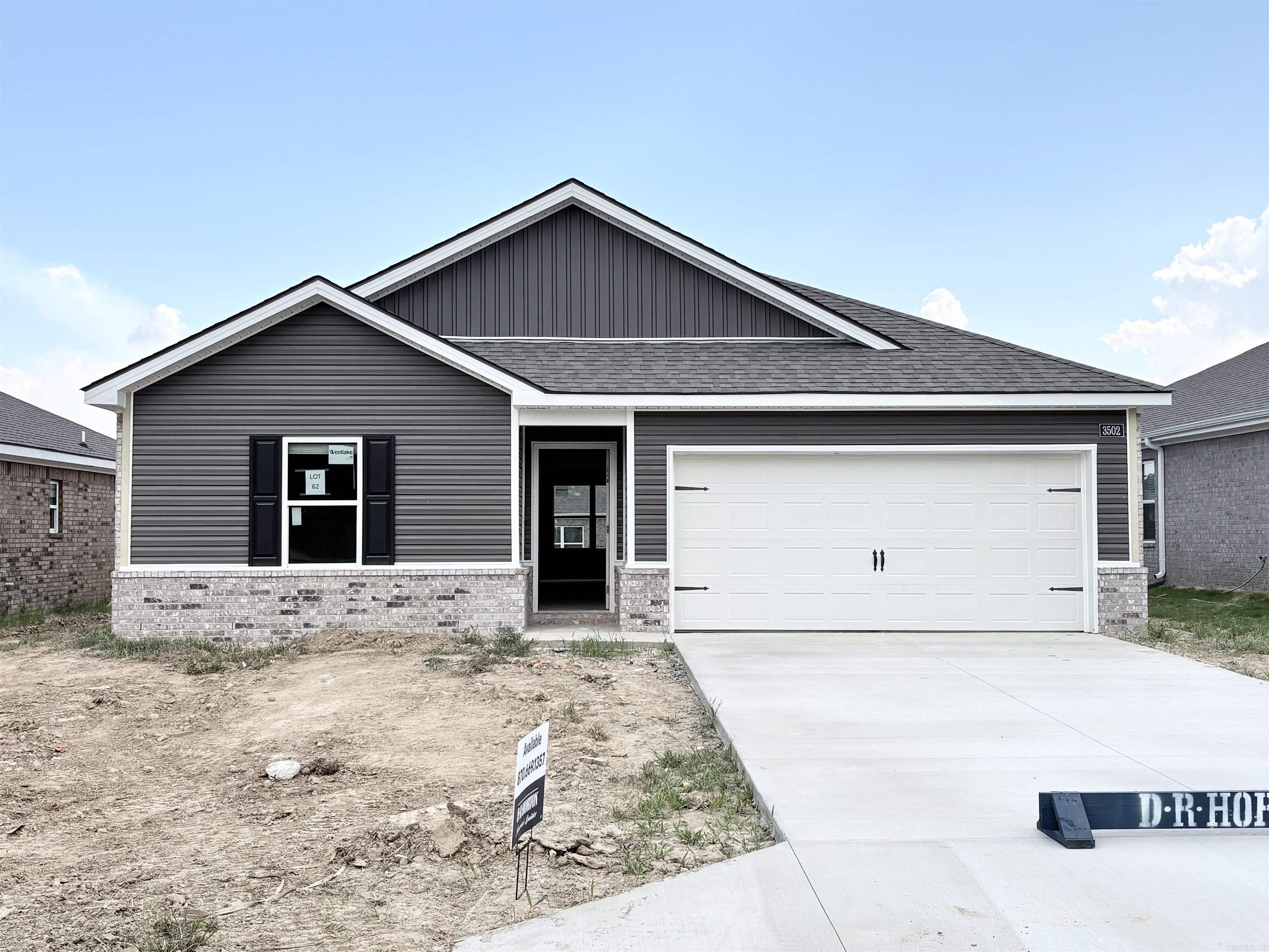3502 Hawthorn Way Property Photo 1