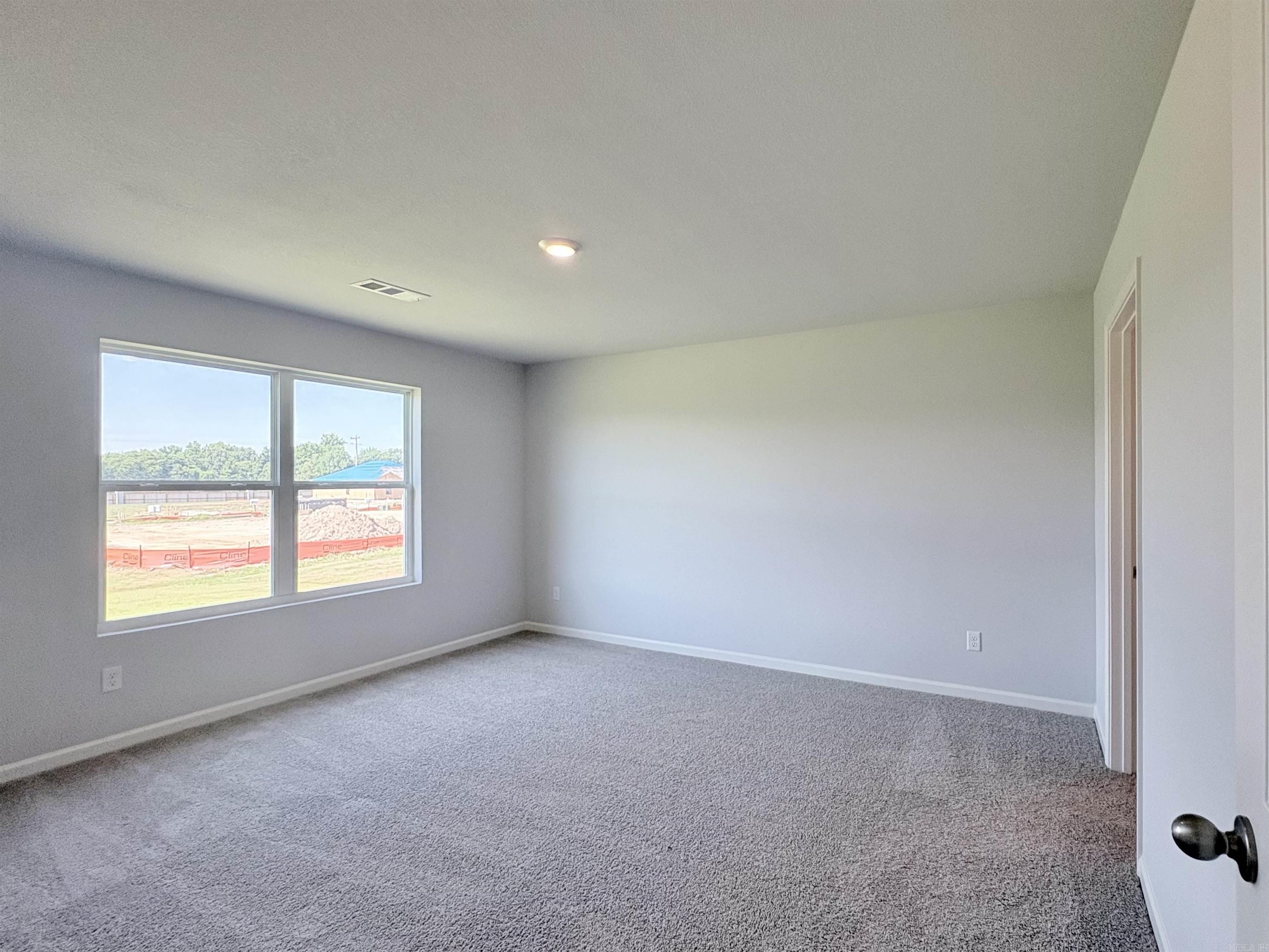 3506 Hawthorn Way Property Photo 5