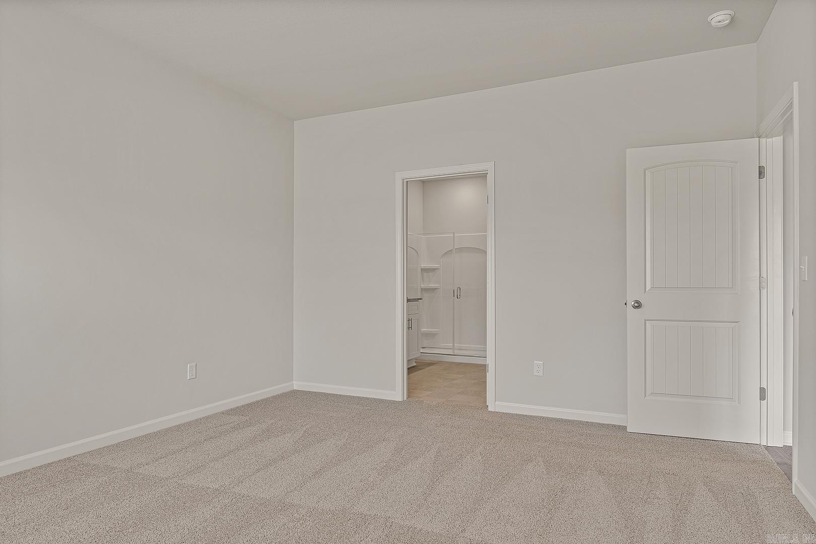 712 Edgemont Circle Property Photo 12