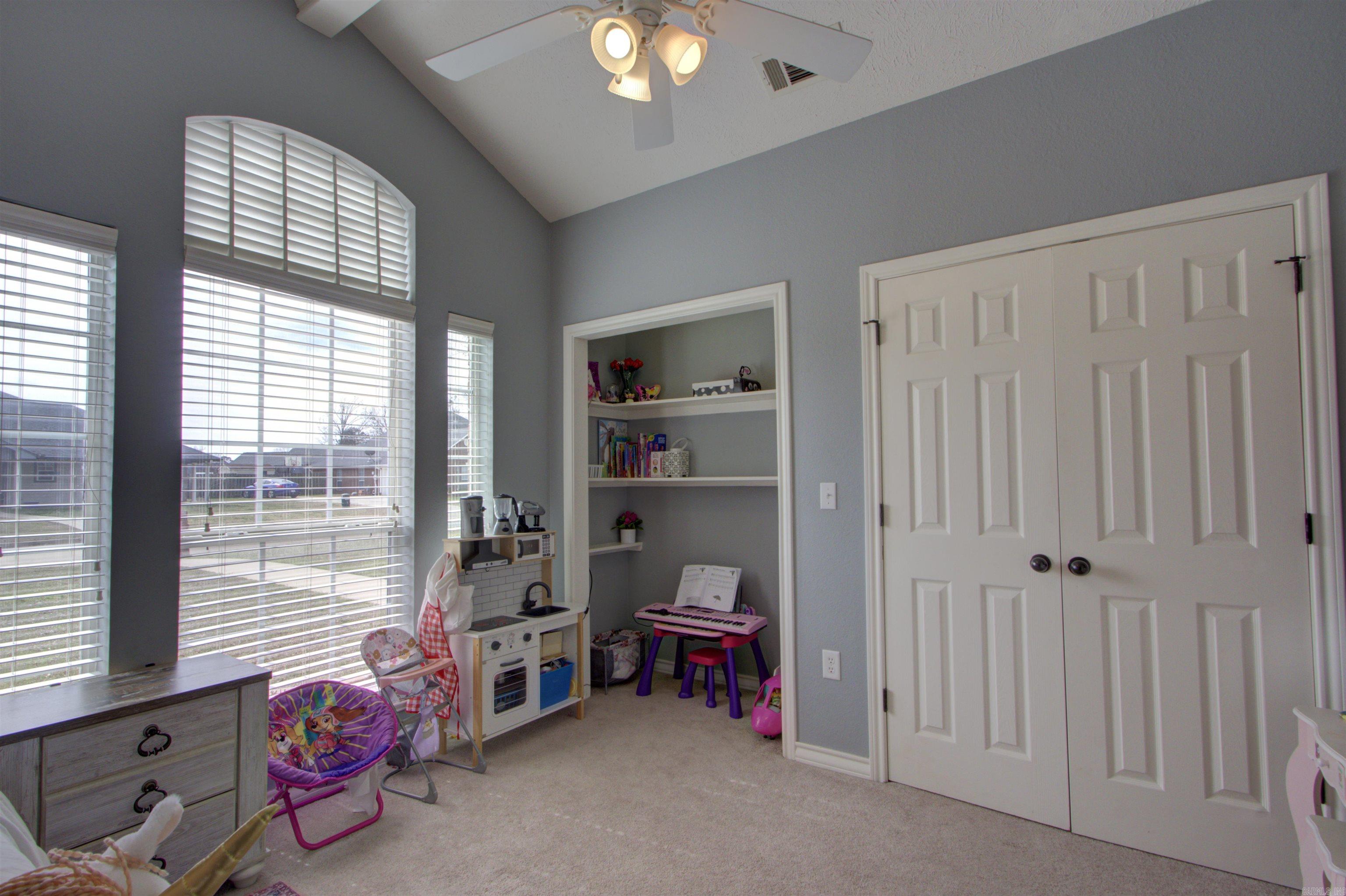 122 Corley Circle Property Photo 17