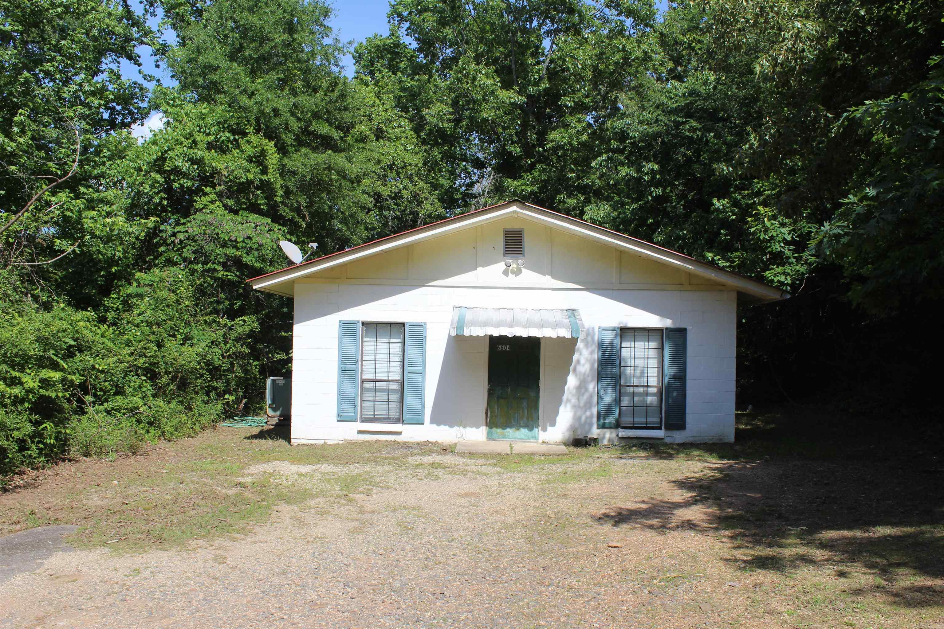 6604-6615 Fitts Road Property Photo 10