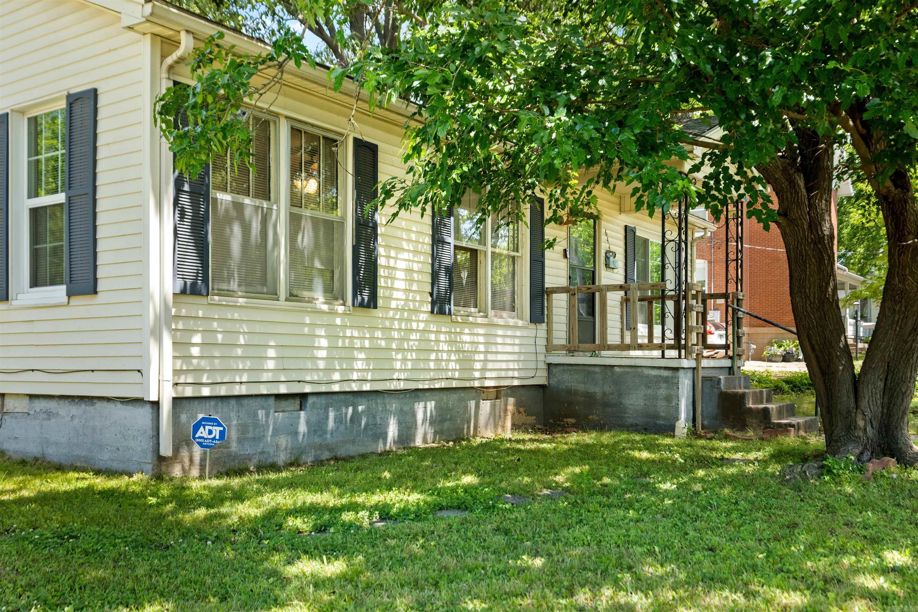 644 W Matthews Ave Property Photo 19