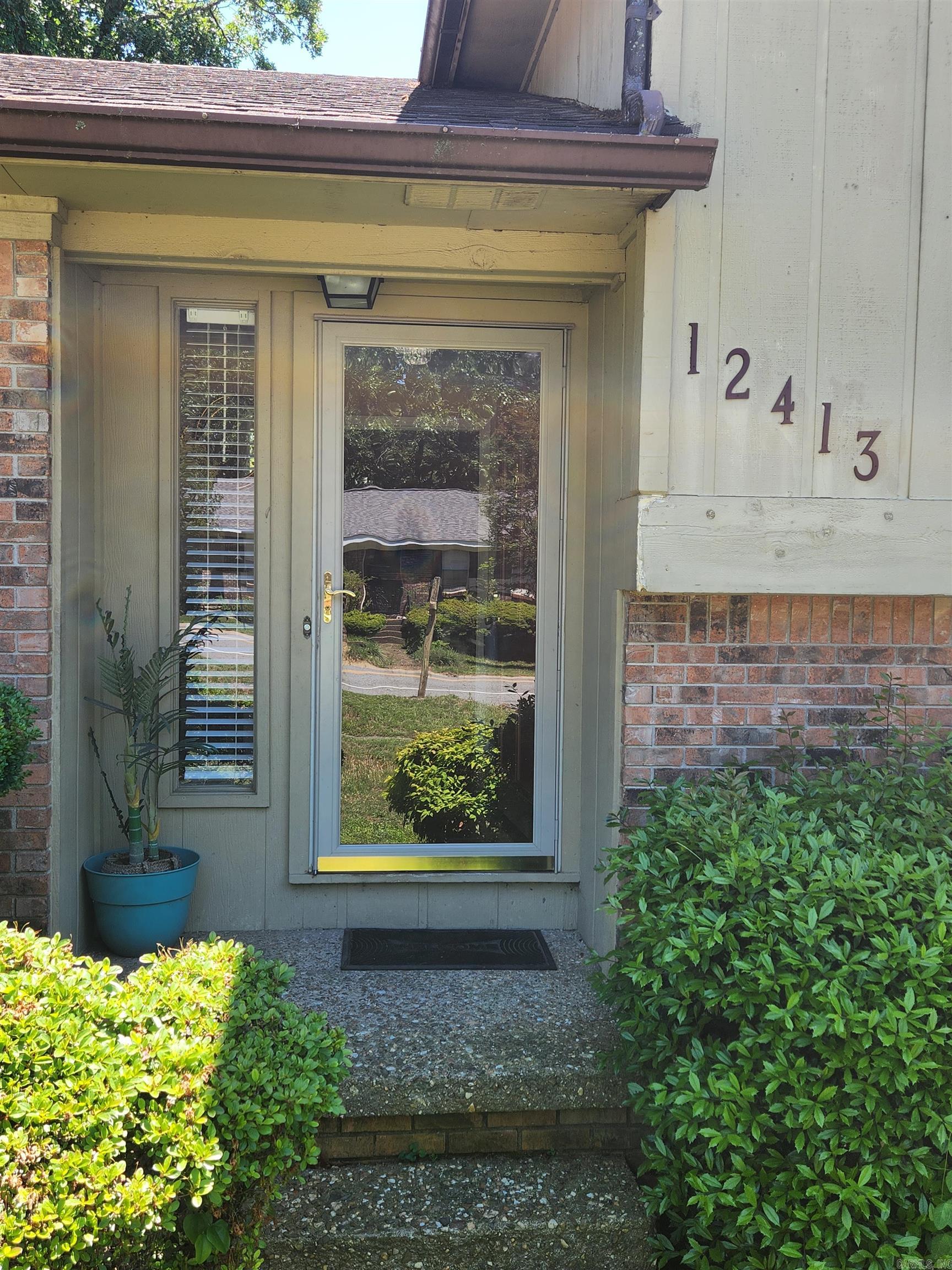 12413 Pleasant Forest Drive Property Photo 3