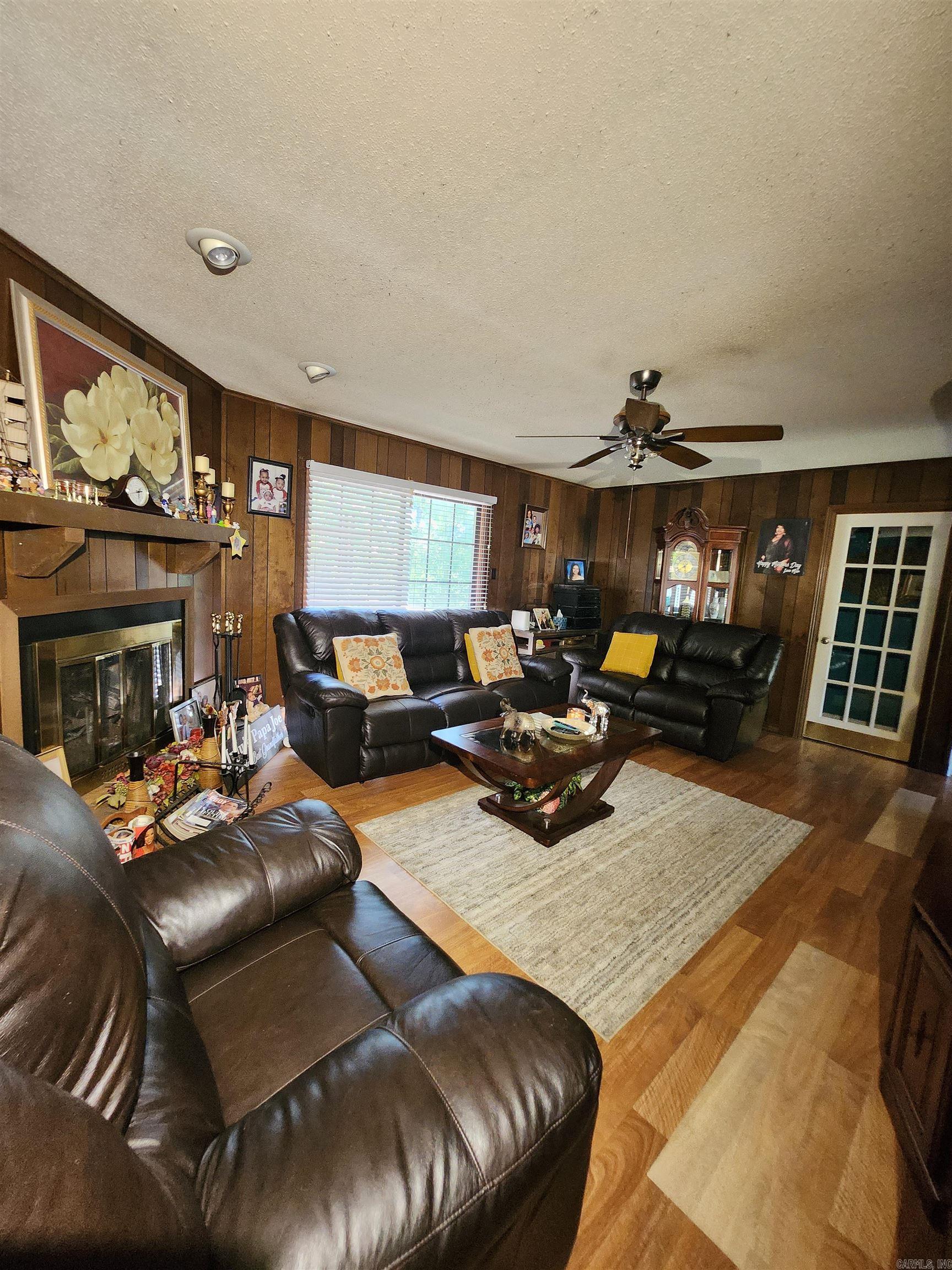 12413 Pleasant Forest Drive Property Photo 8
