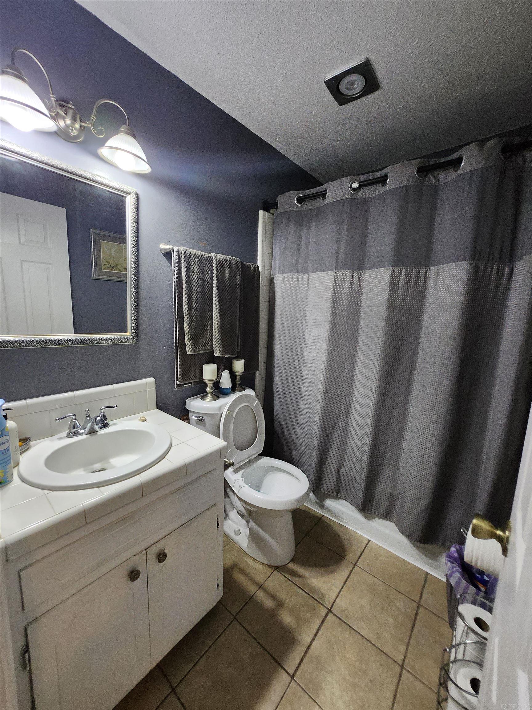 12413 Pleasant Forest Drive Property Photo 16