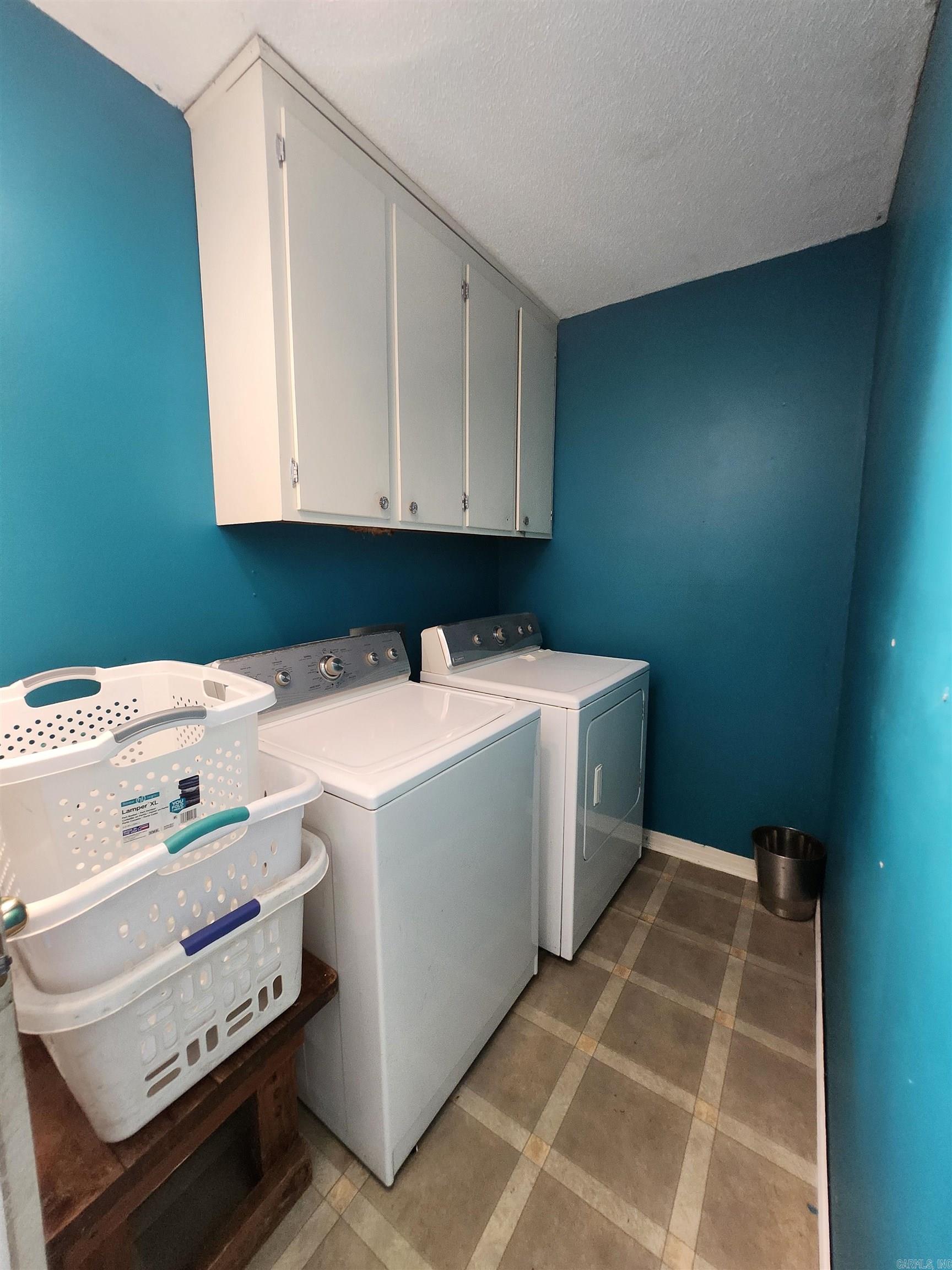 12413 Pleasant Forest Drive Property Photo 24