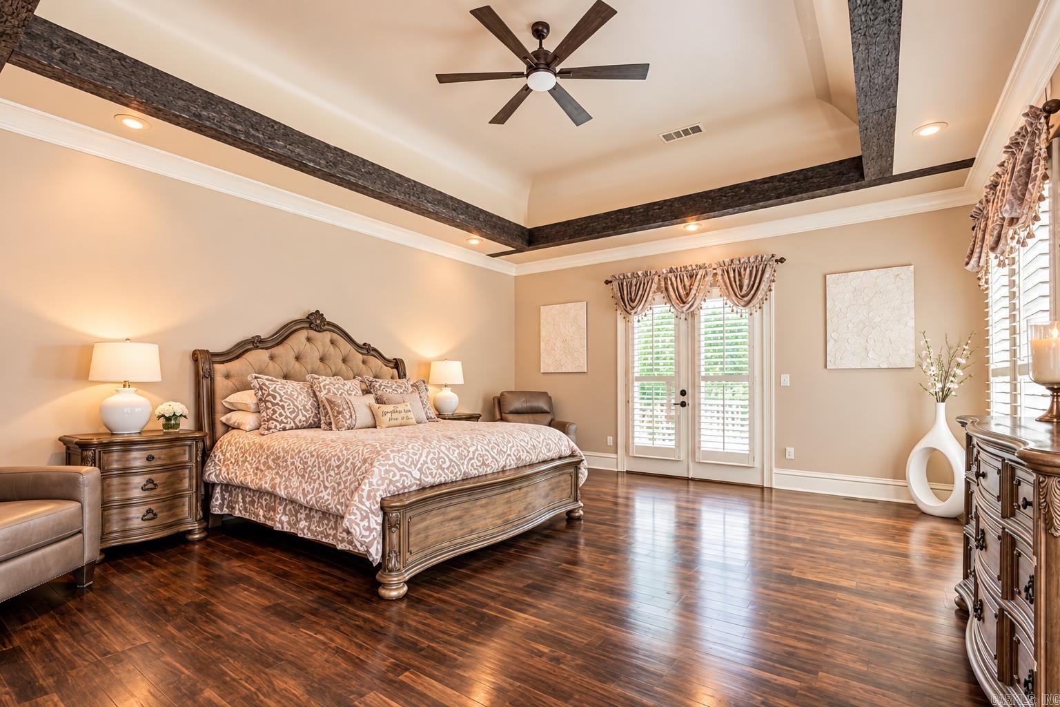 11 La Scala Court Property Photo 22
