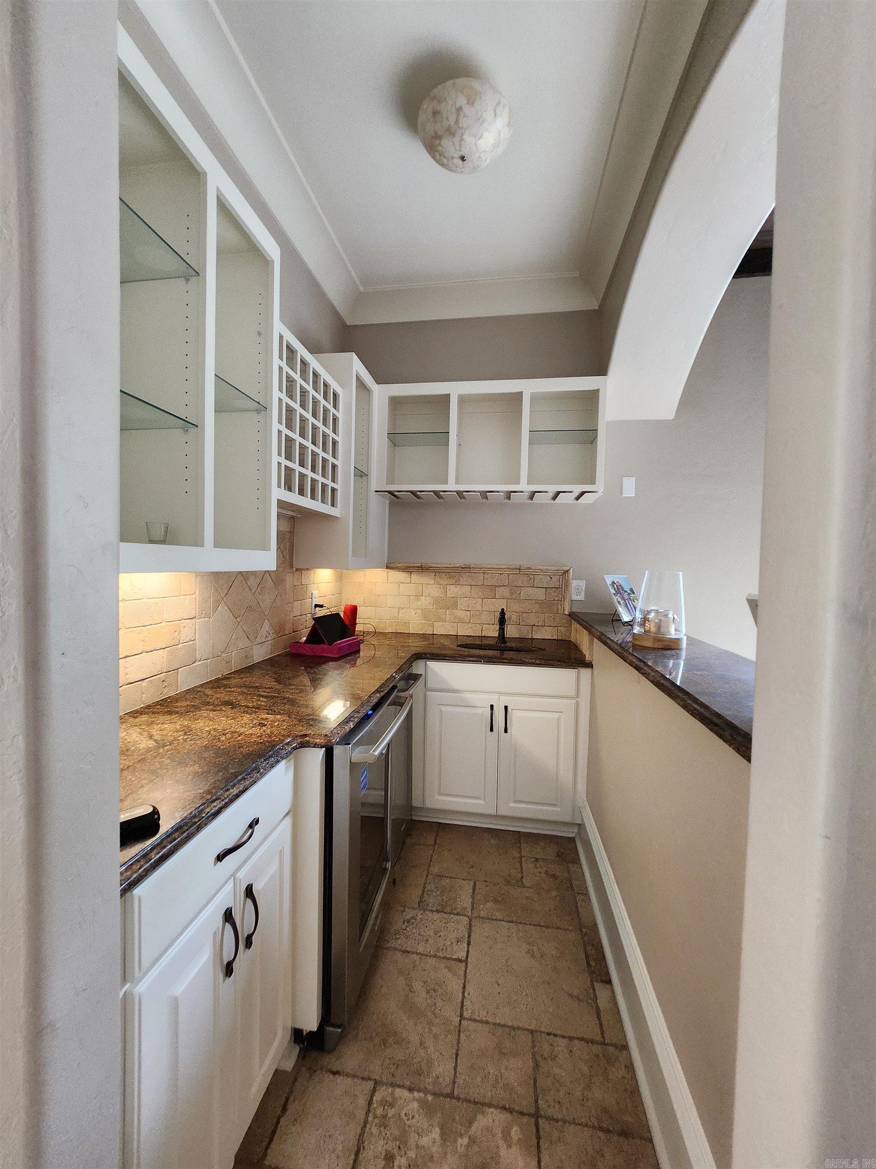 11 La Scala Court Property Photo 29