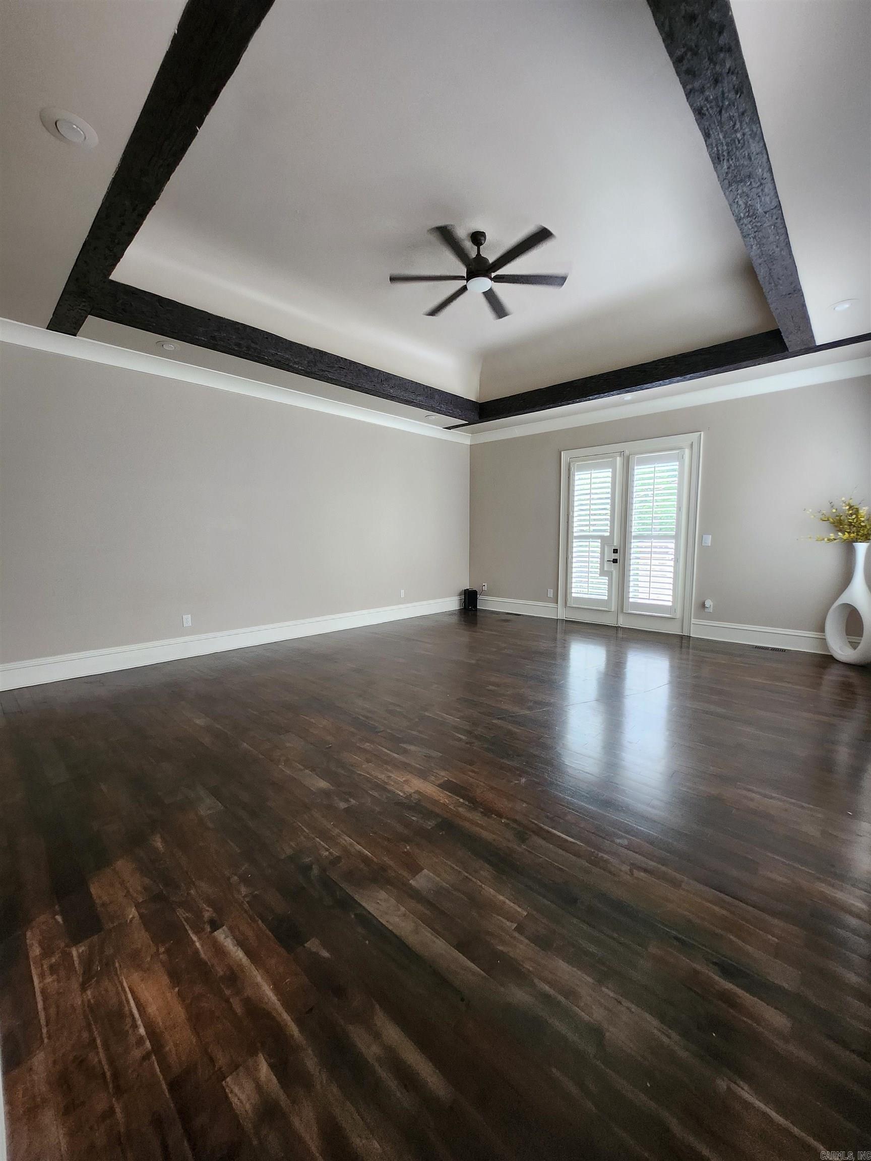 11 La Scala Court Property Photo 31