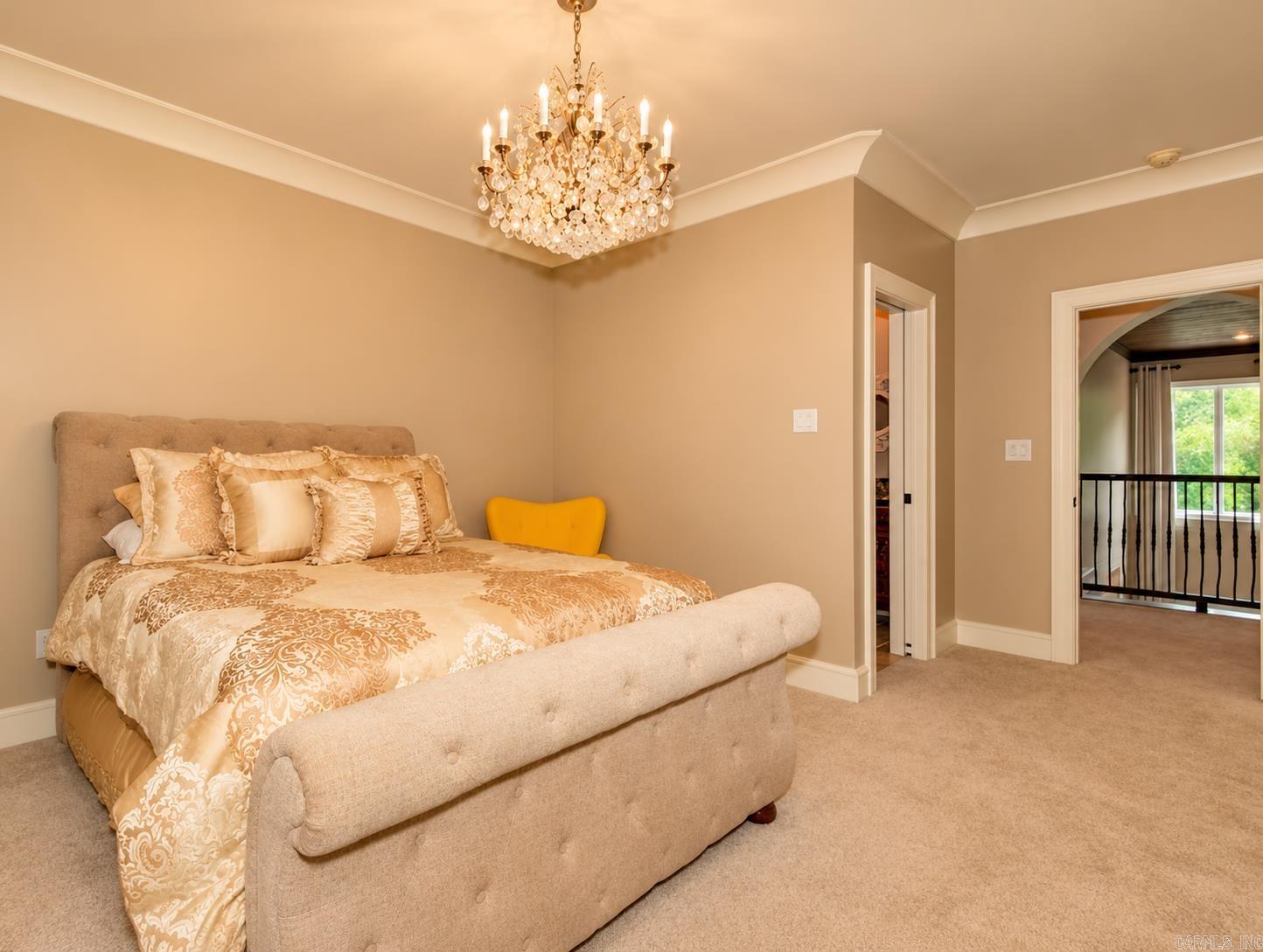 11 La Scala Court Property Photo 32