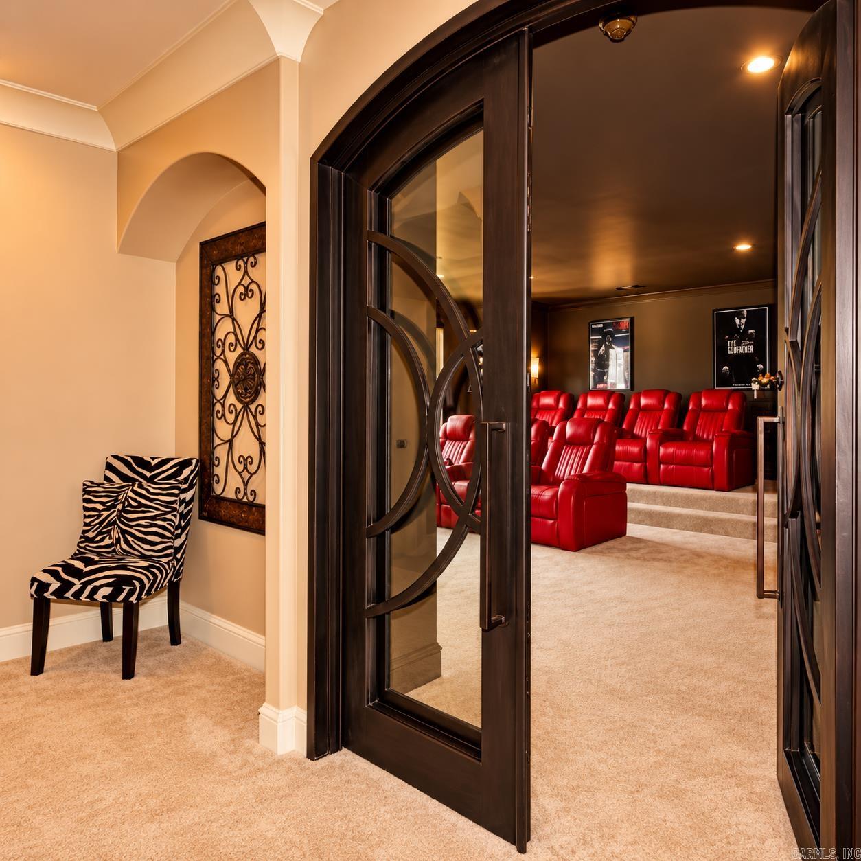 11 La Scala Court Property Photo 34