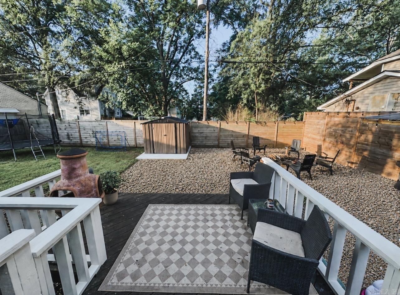 1107 W Main Street Property Photo 19