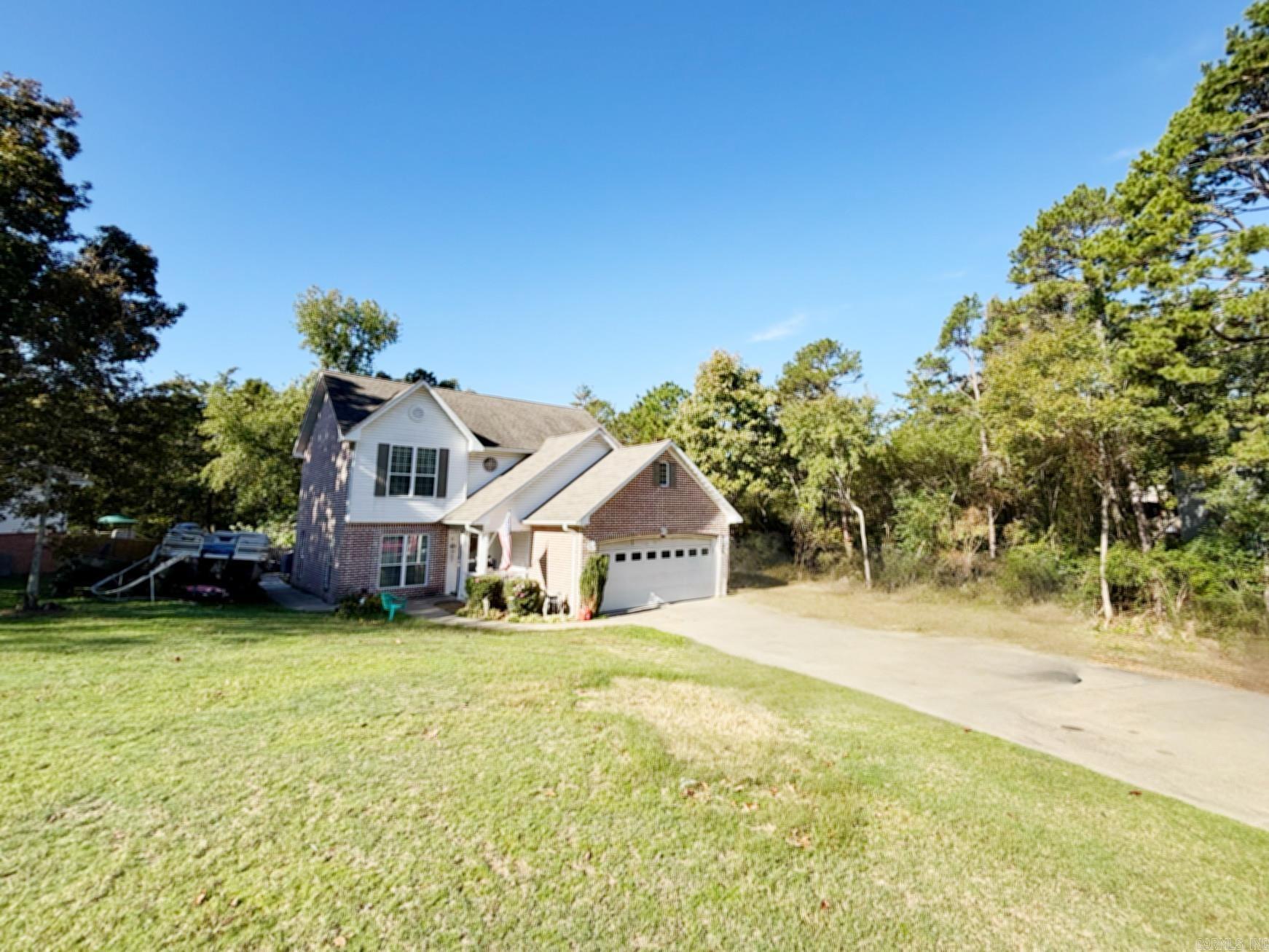2002 Lakeshore Drive Property Photo 1