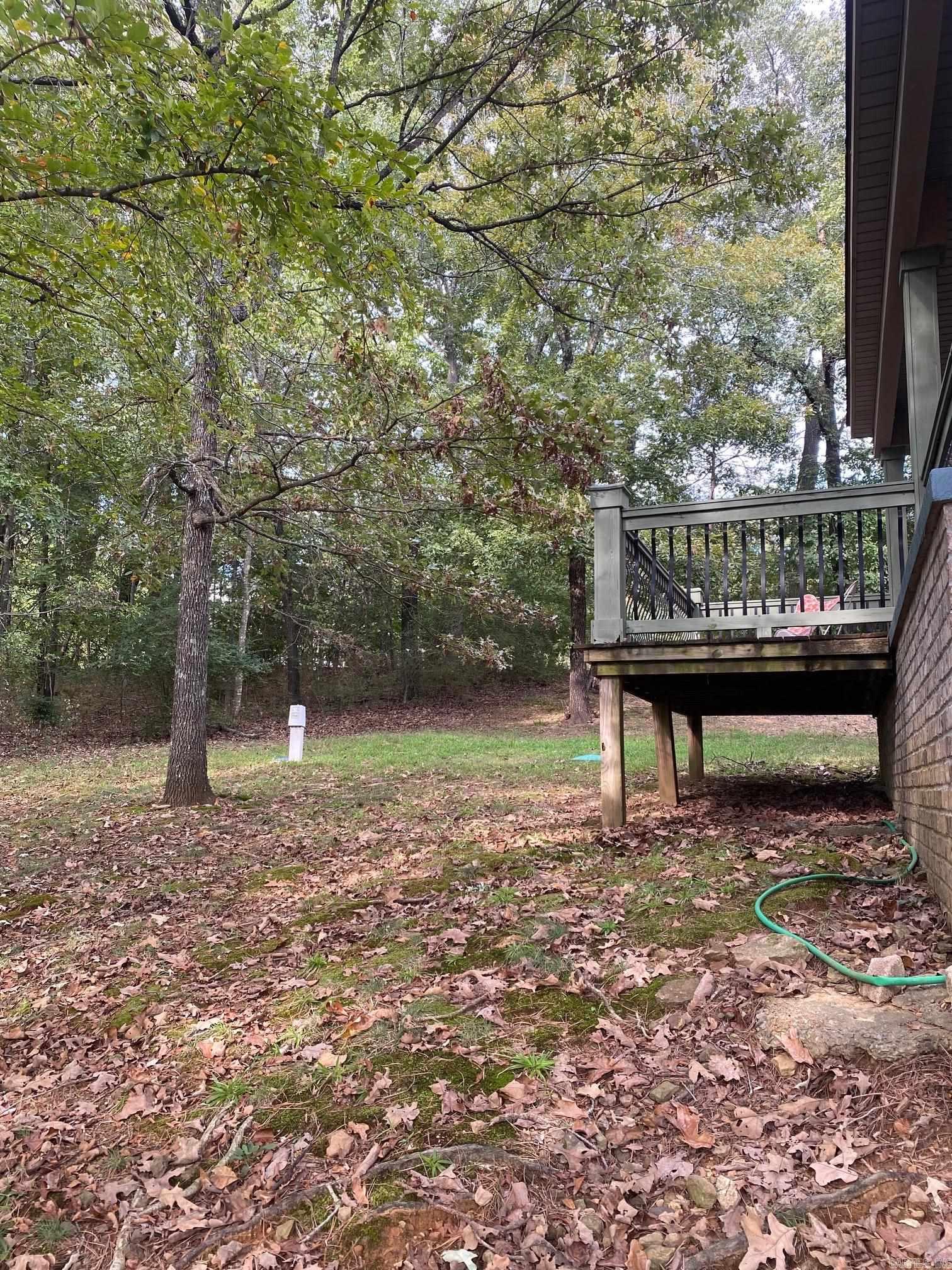 6 Maplewood West Property Photo 18