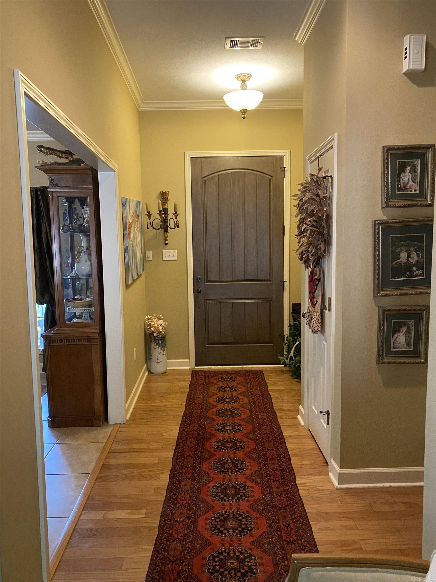 6 Maplewood West Property Photo 20