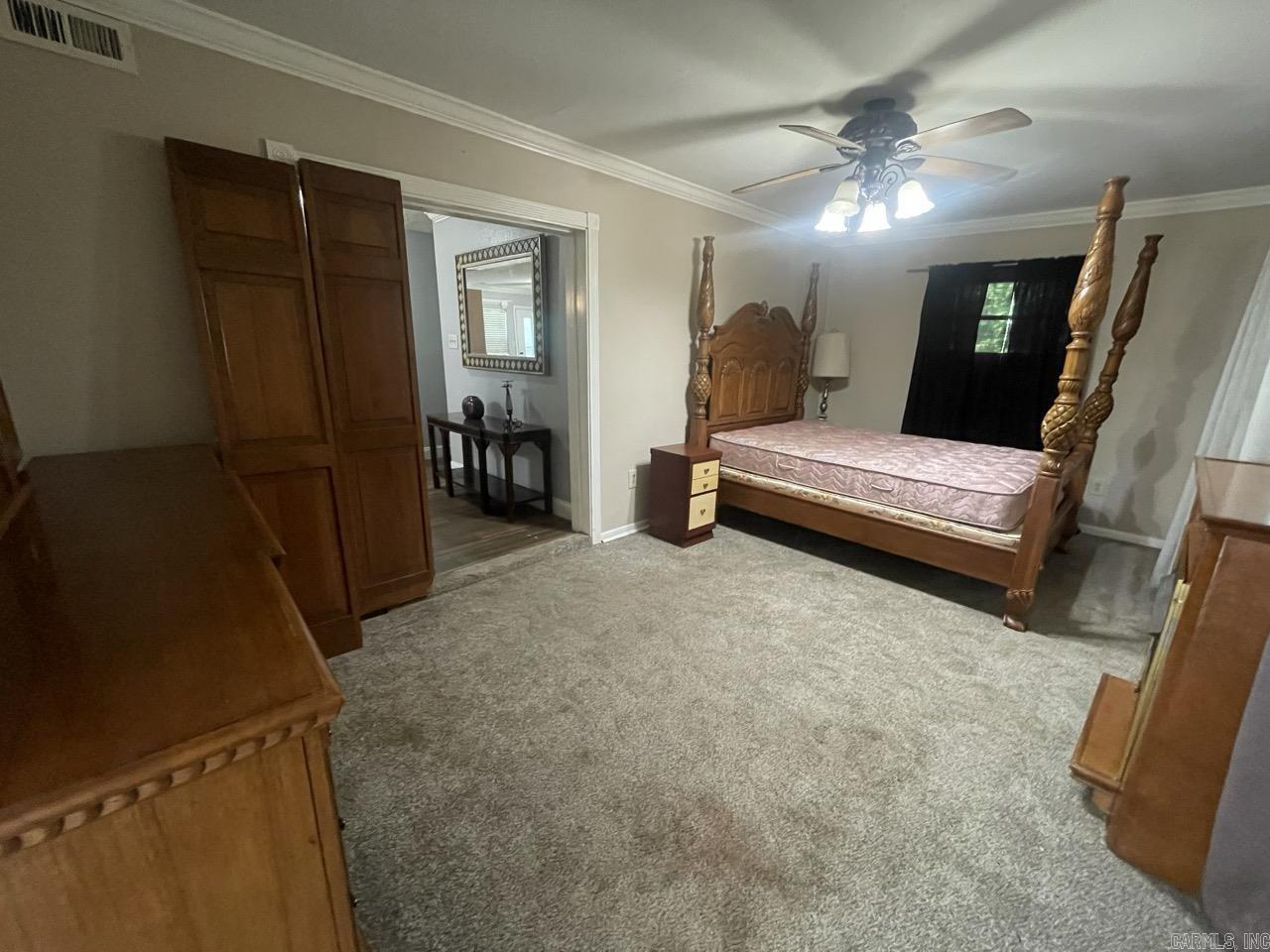 106 Pleasant Valley Street Property Photo 9