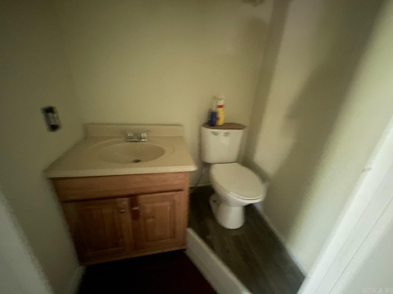 106 Pleasant Valley Street Property Photo 17