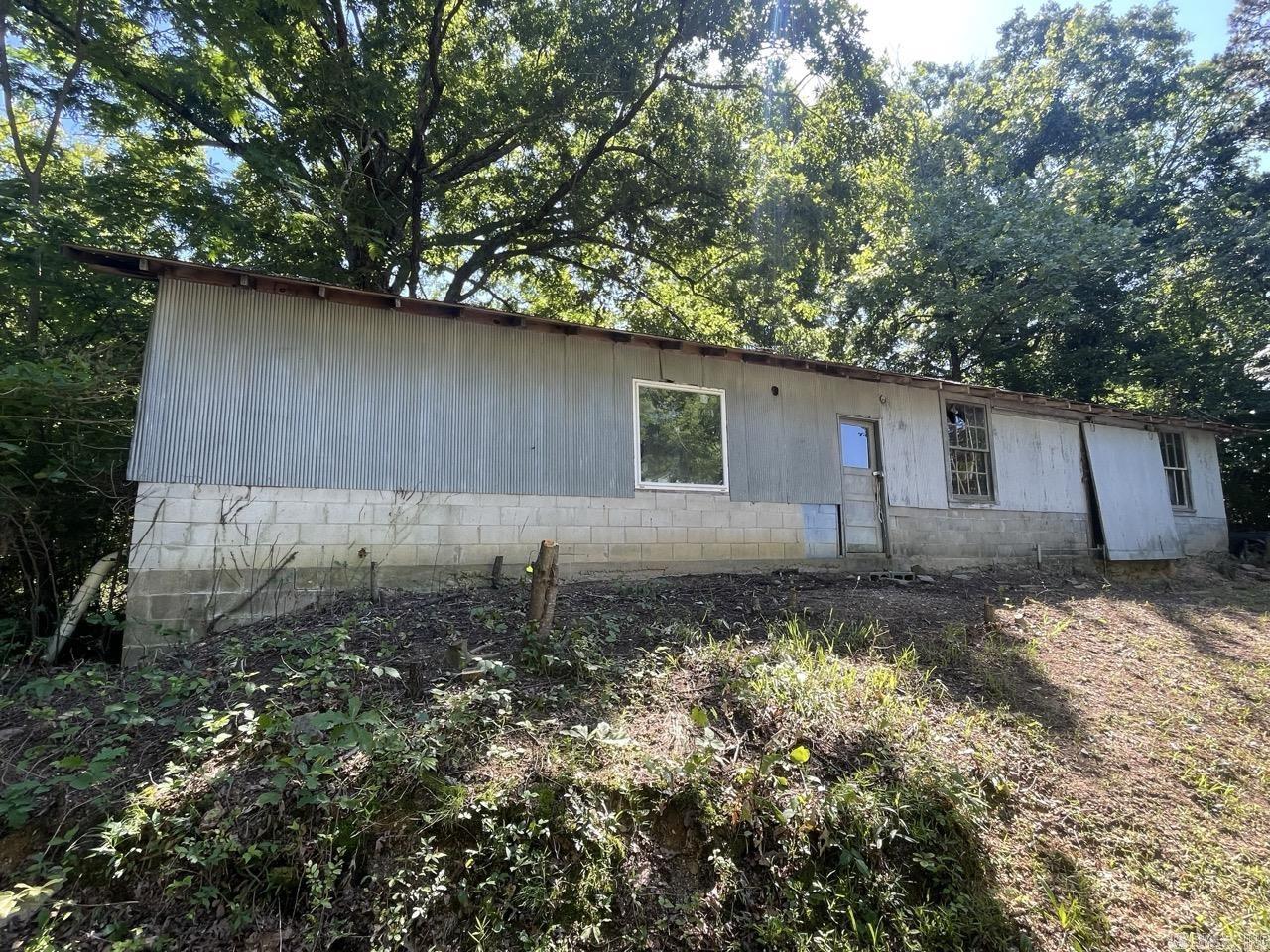 106 Pleasant Valley Street Property Photo 18