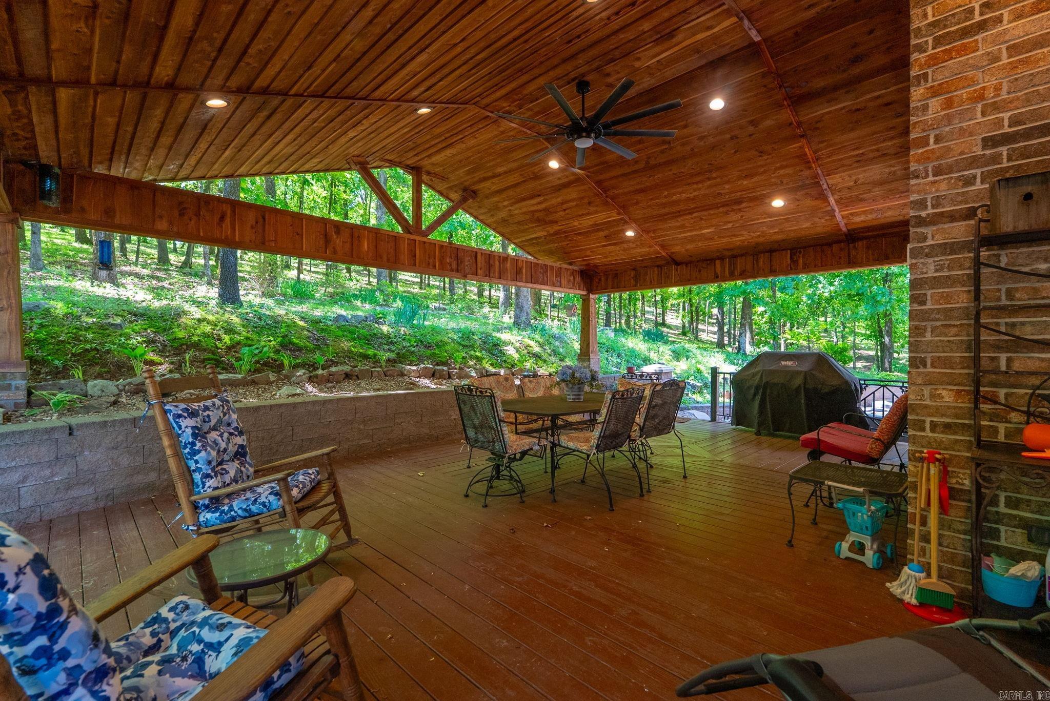 108 Temple Drive Property Photo 31