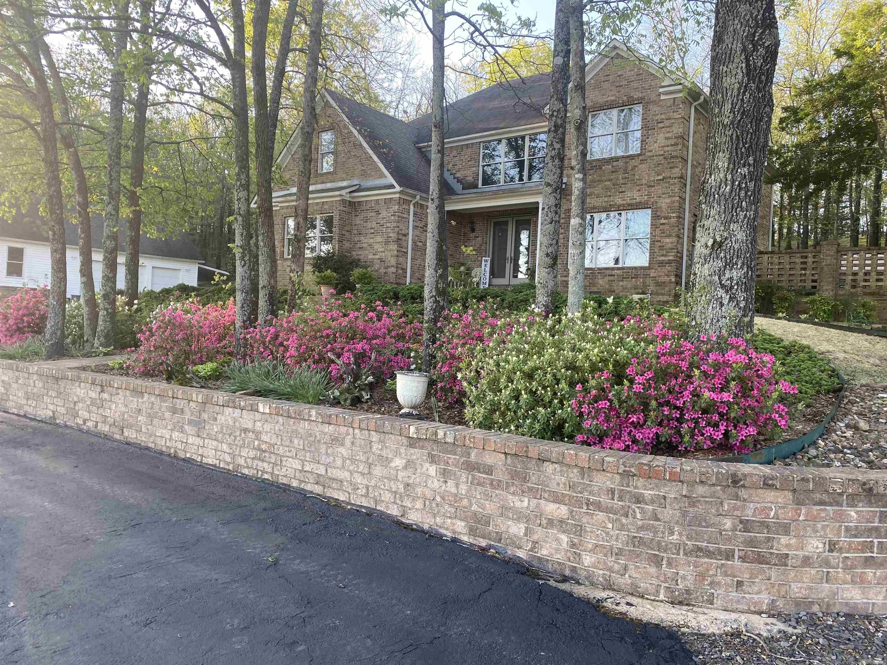 108 Temple Drive Property Photo 40