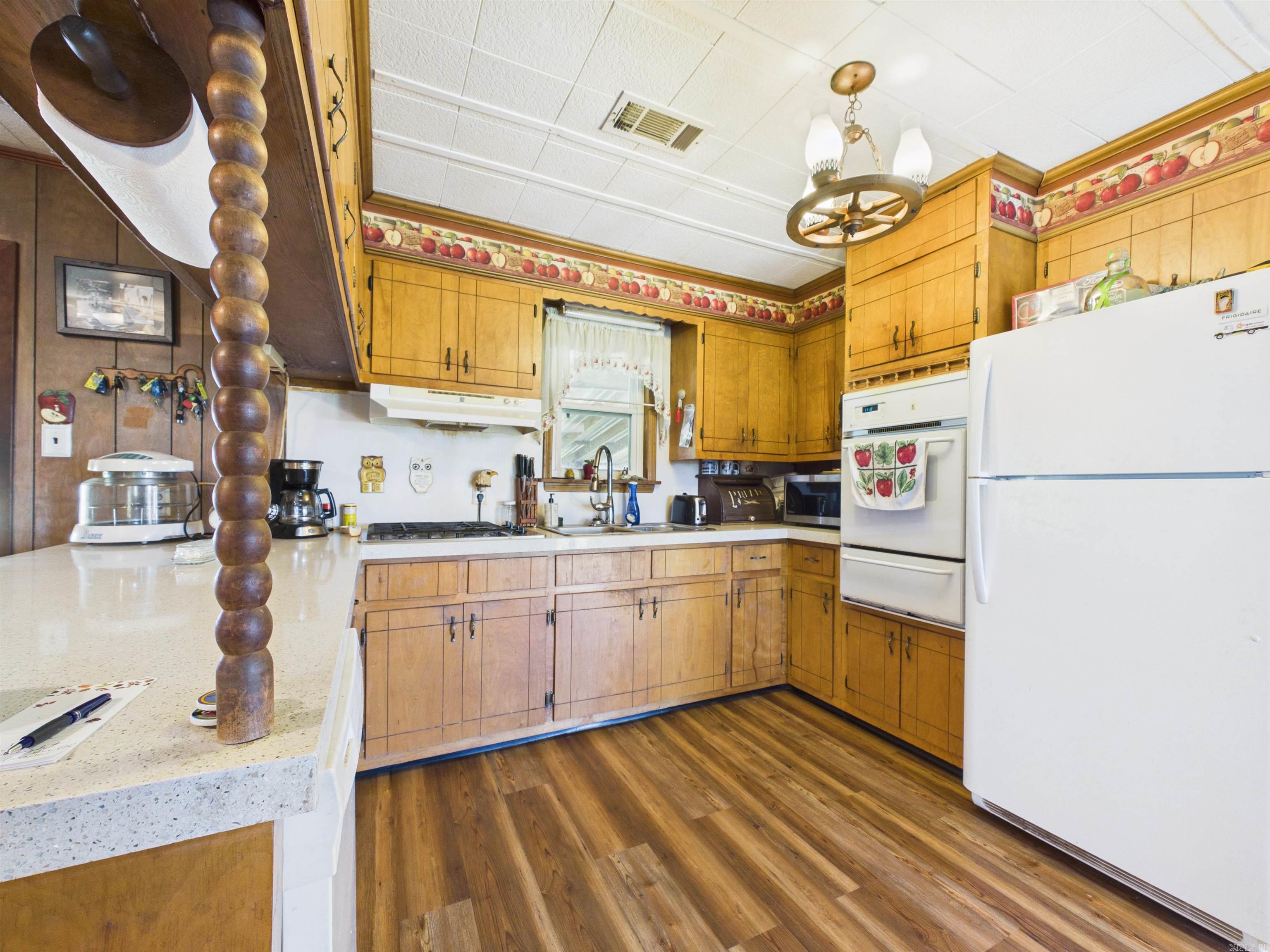 6637 Highway 9 Property Photo 38