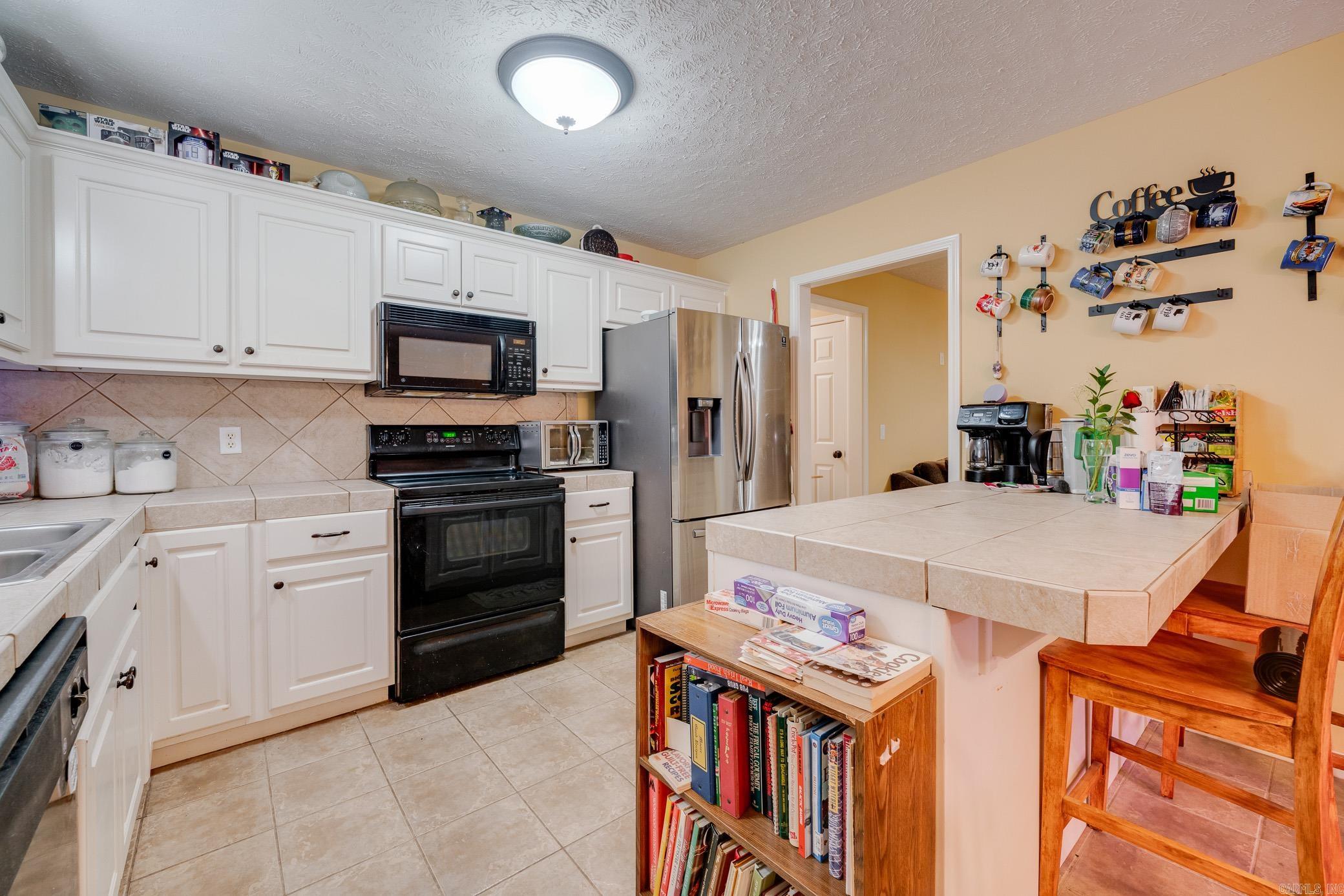 2845 Makenzie Drive Property Photo 13